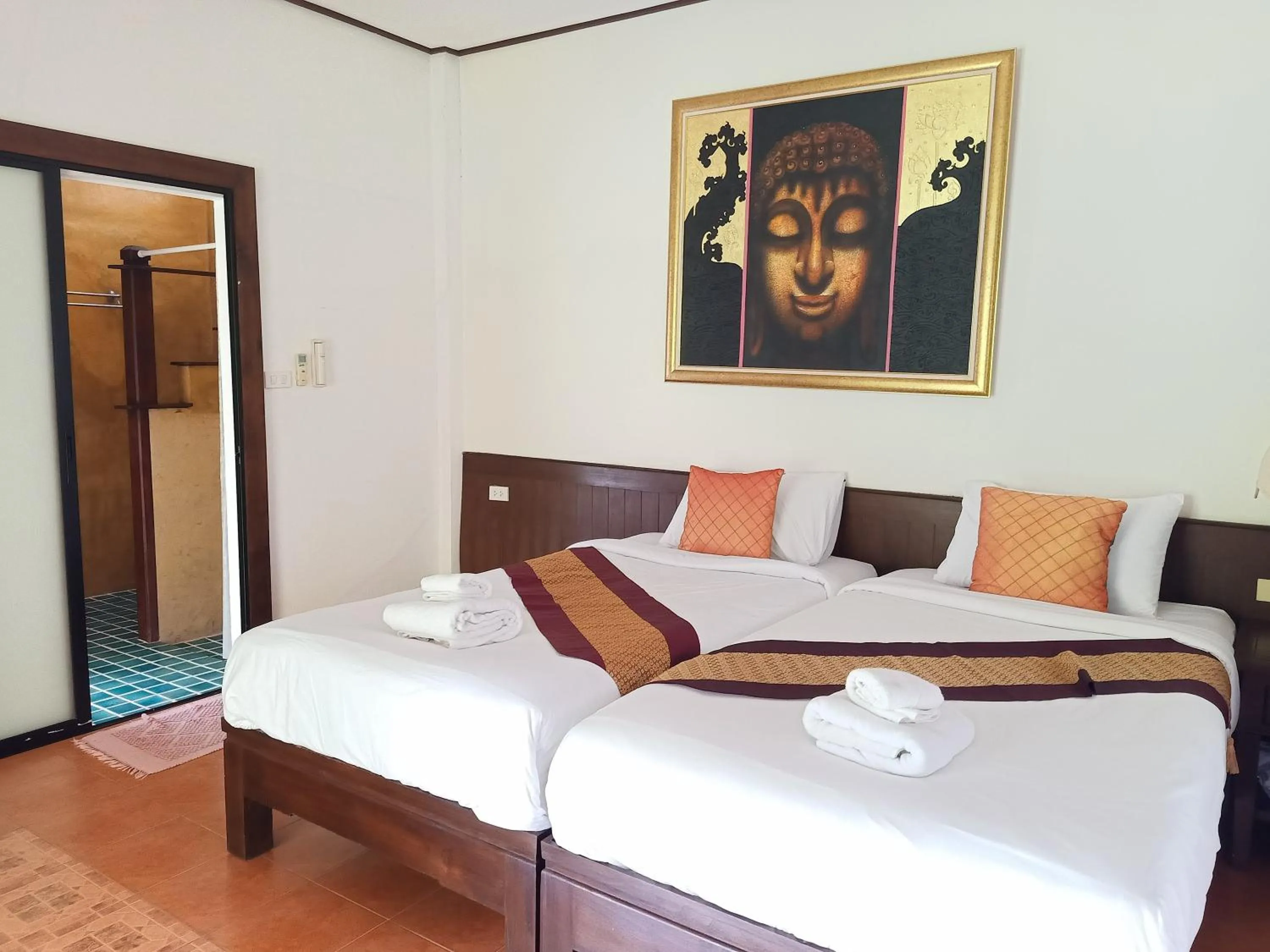 Bedroom, Bed in Insda Wellness Resort