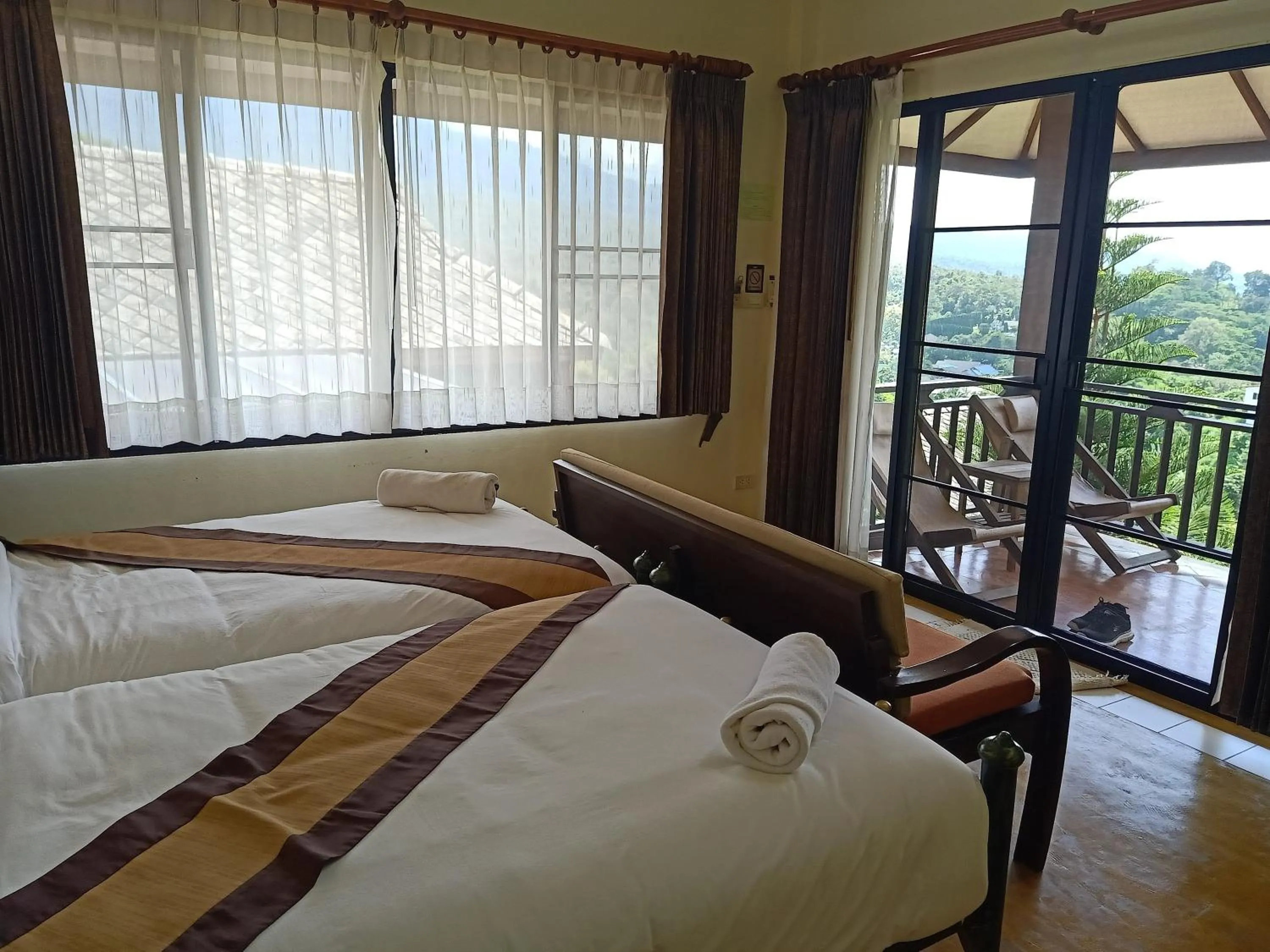 Bed in Insda Wellness Resort