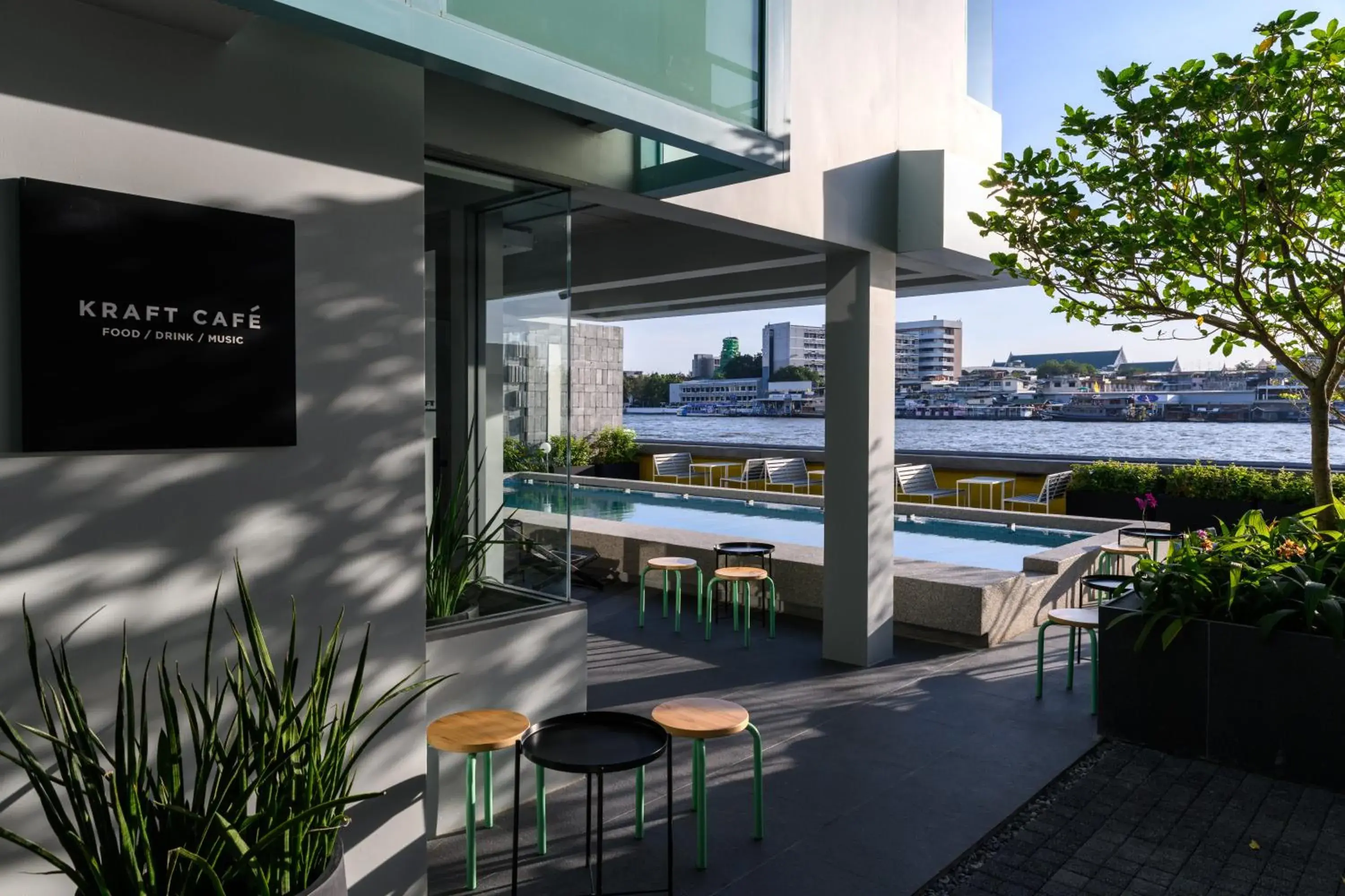 Restaurant/places to eat in Mowa Bangkok Restaurant/places to eat in Mowa Bangkok