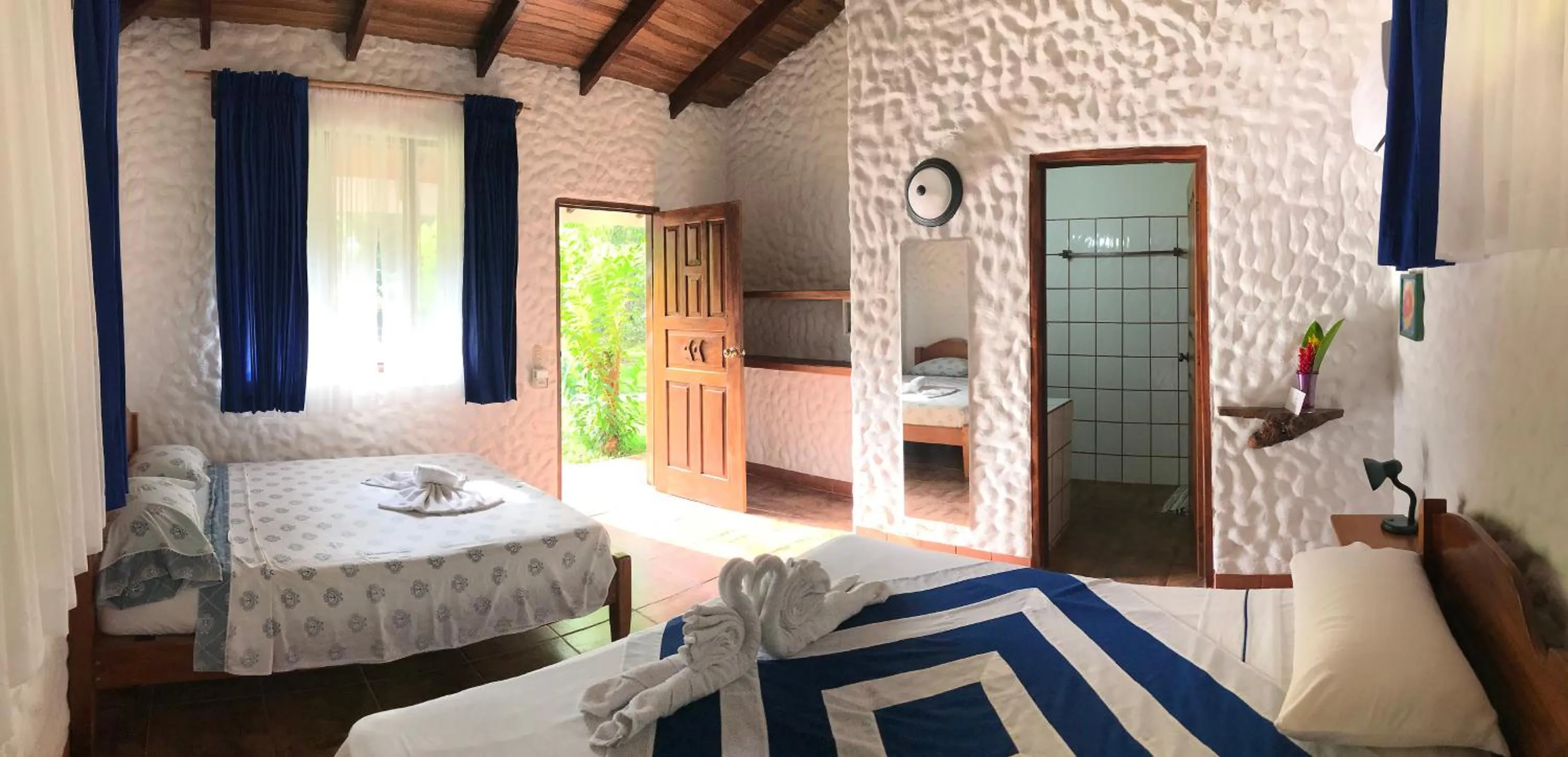 Bed in Hotel de Campo Caño Negro