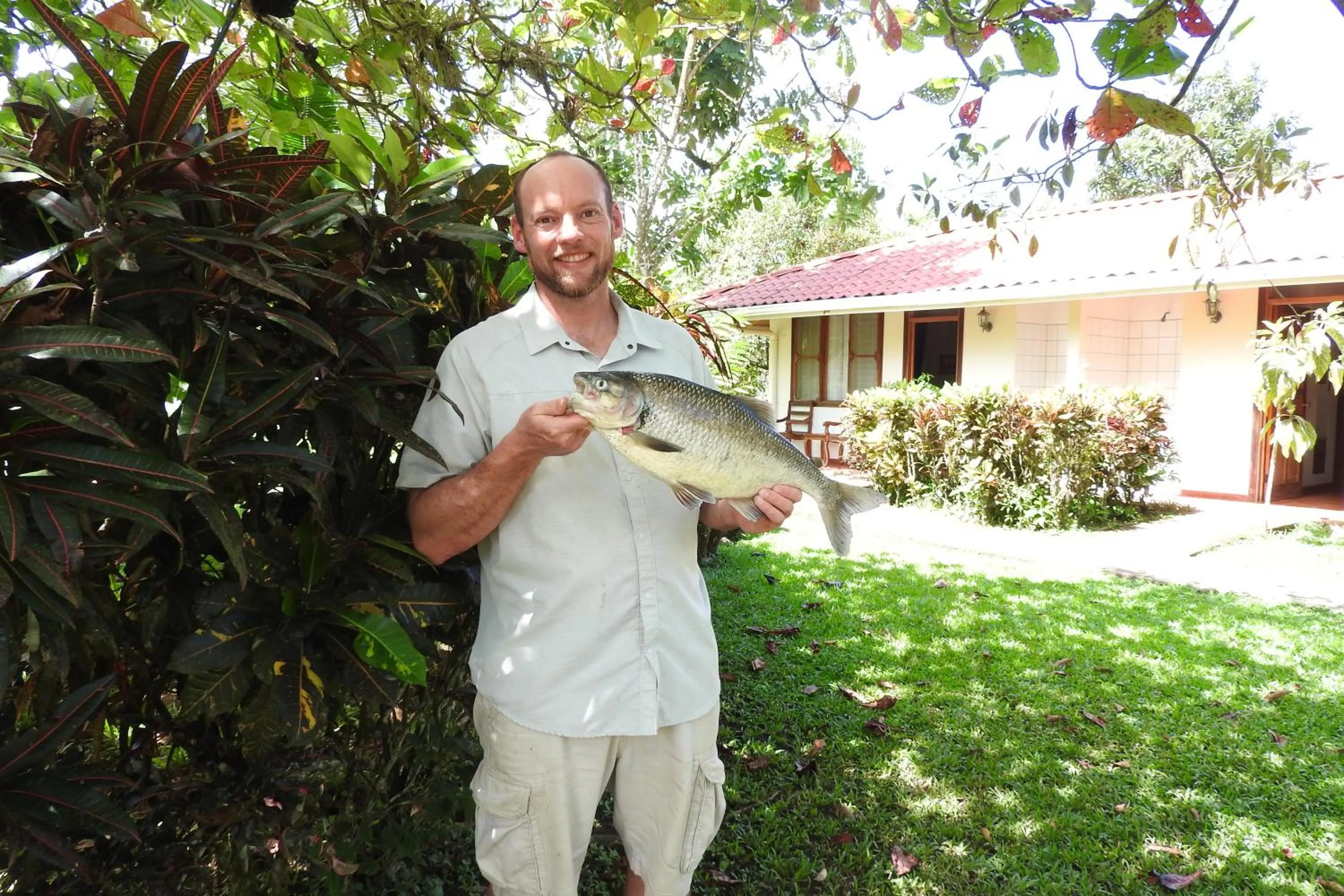 Fishing in Hotel de Campo Caño Negro