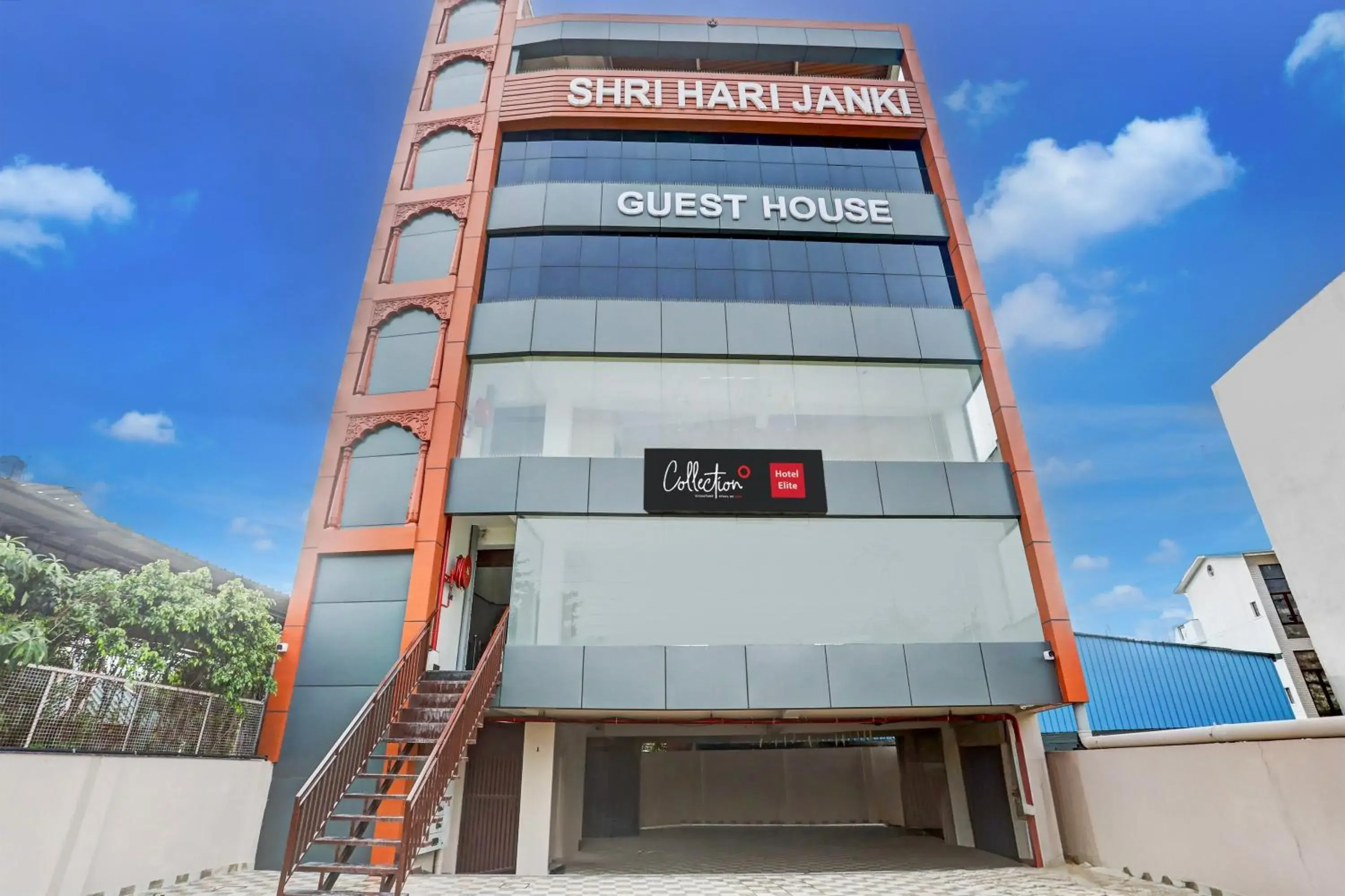 Facade/entrance in Collection O Elite Facade/entrance in Collection O Elite