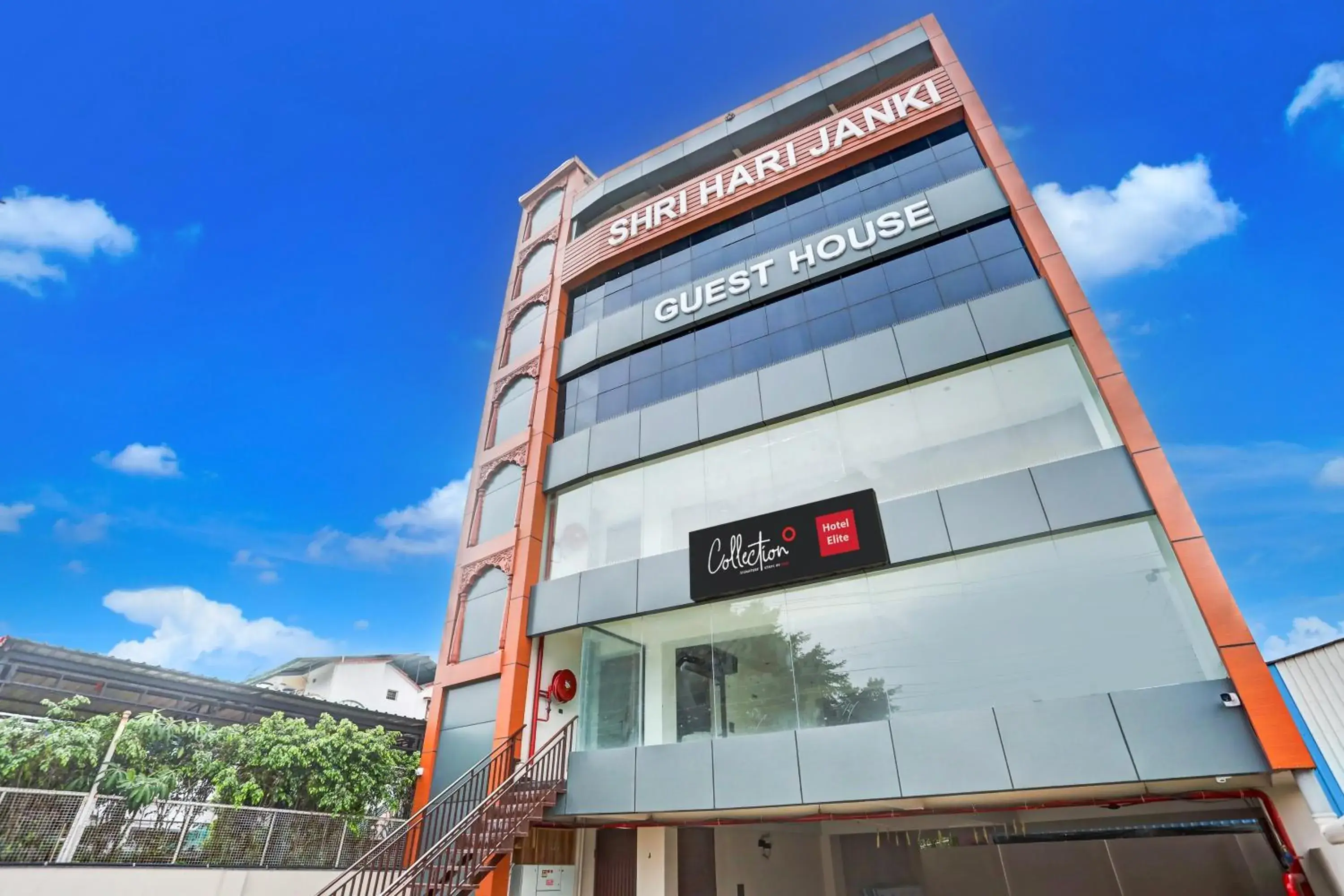 Facade/entrance in Collection O Elite Facade/entrance in Collection O Elite