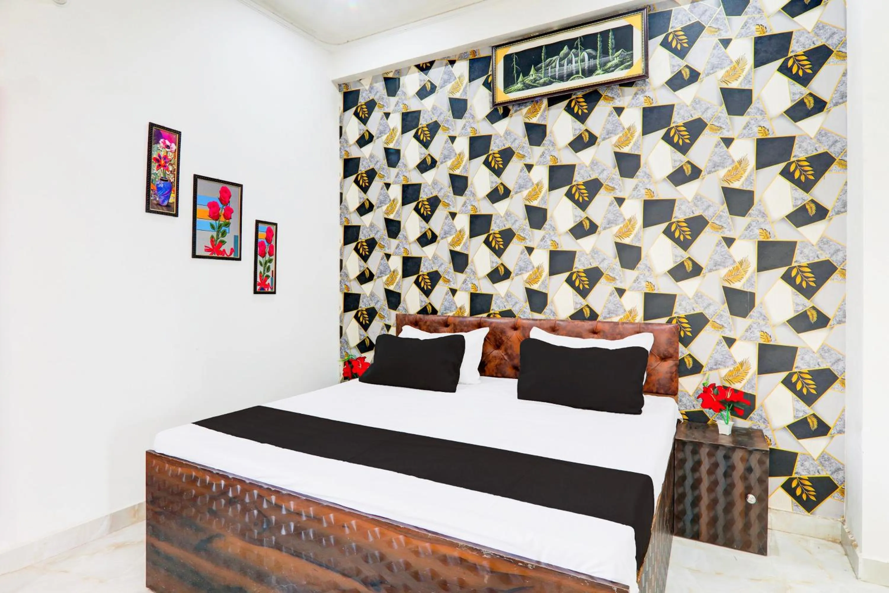 Bedroom, Bed in Hotel O Serene Inn Hotel And Restaurant