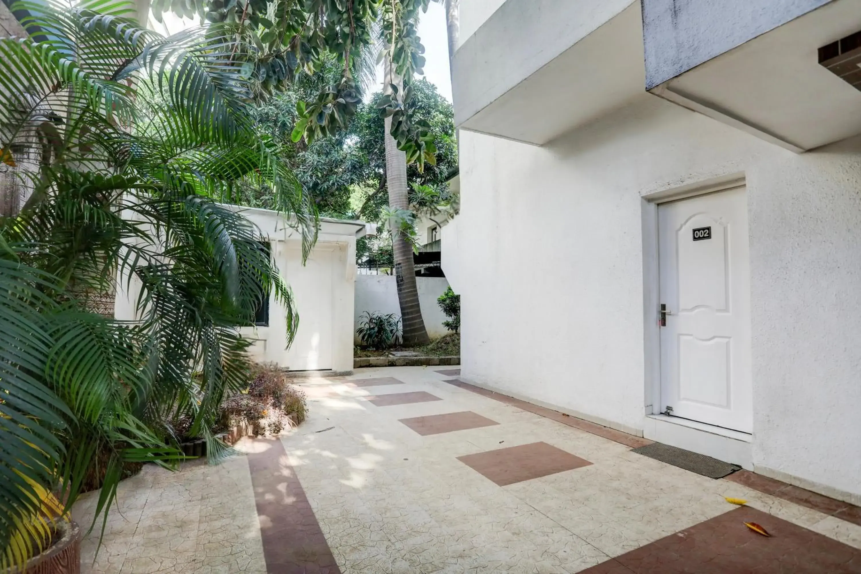 Lobby or reception in Hotel O GREEN PALMS Lobby or reception in Hotel O GREEN PALMS