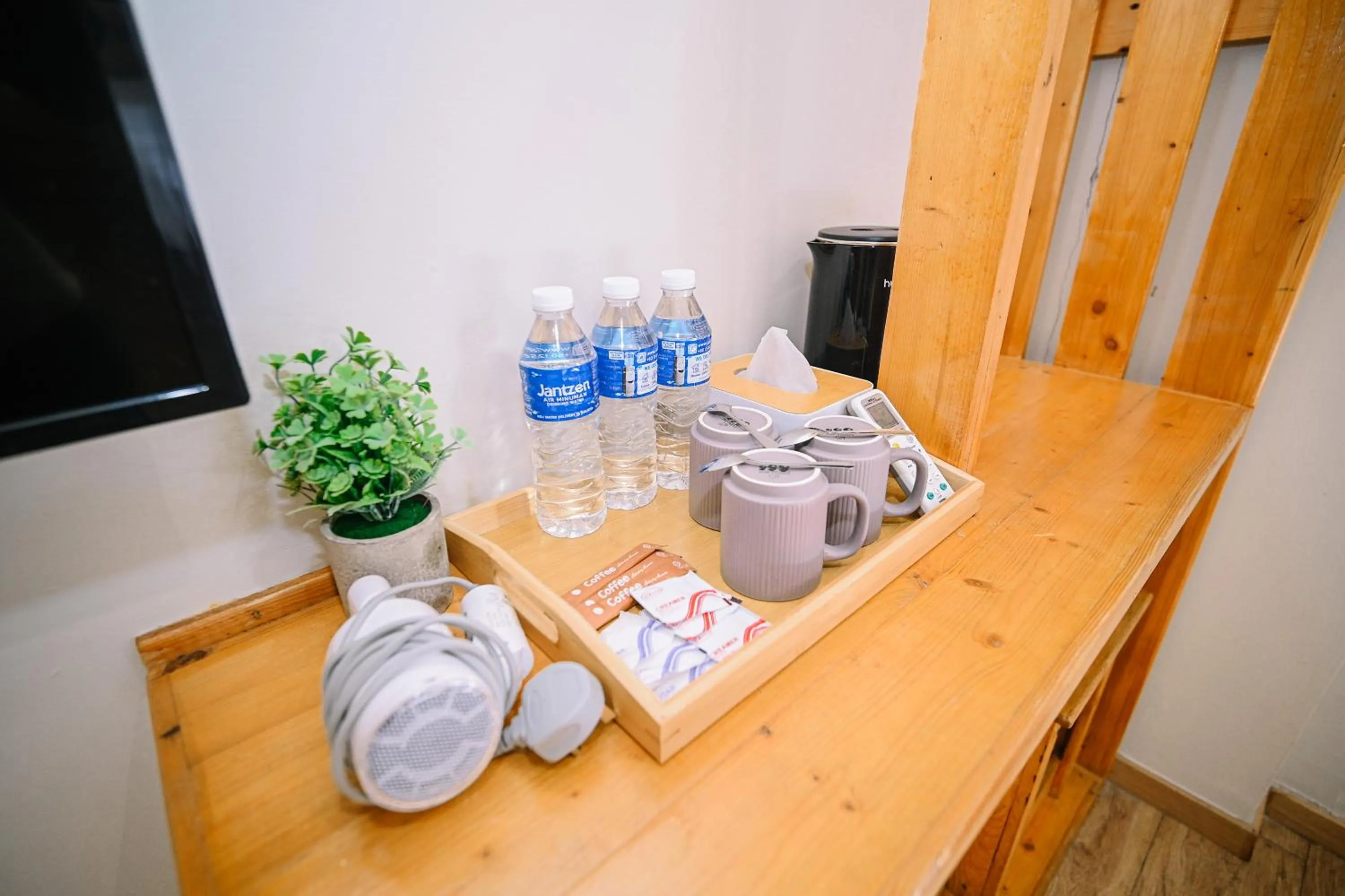 Coffee/tea facilities in Swing & Pillows - Kota Warisan, Sepang