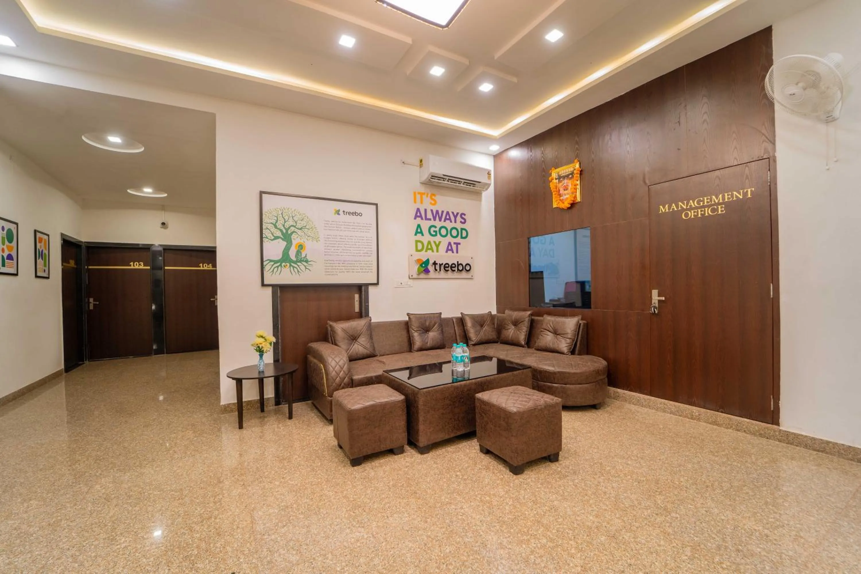 Seating area in Treebo Blu Vvu