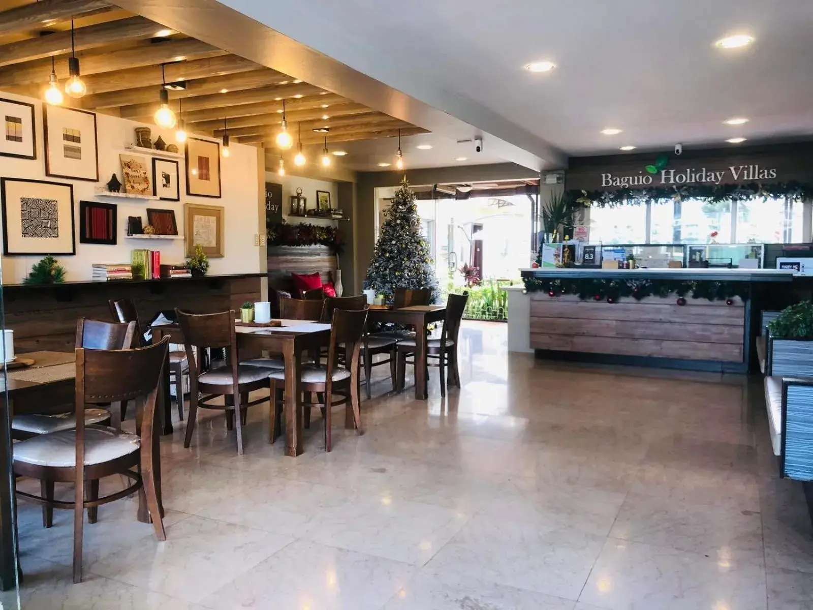 Lobby or reception in Baguio Holiday Villas Lobby or reception in Baguio Holiday Villas