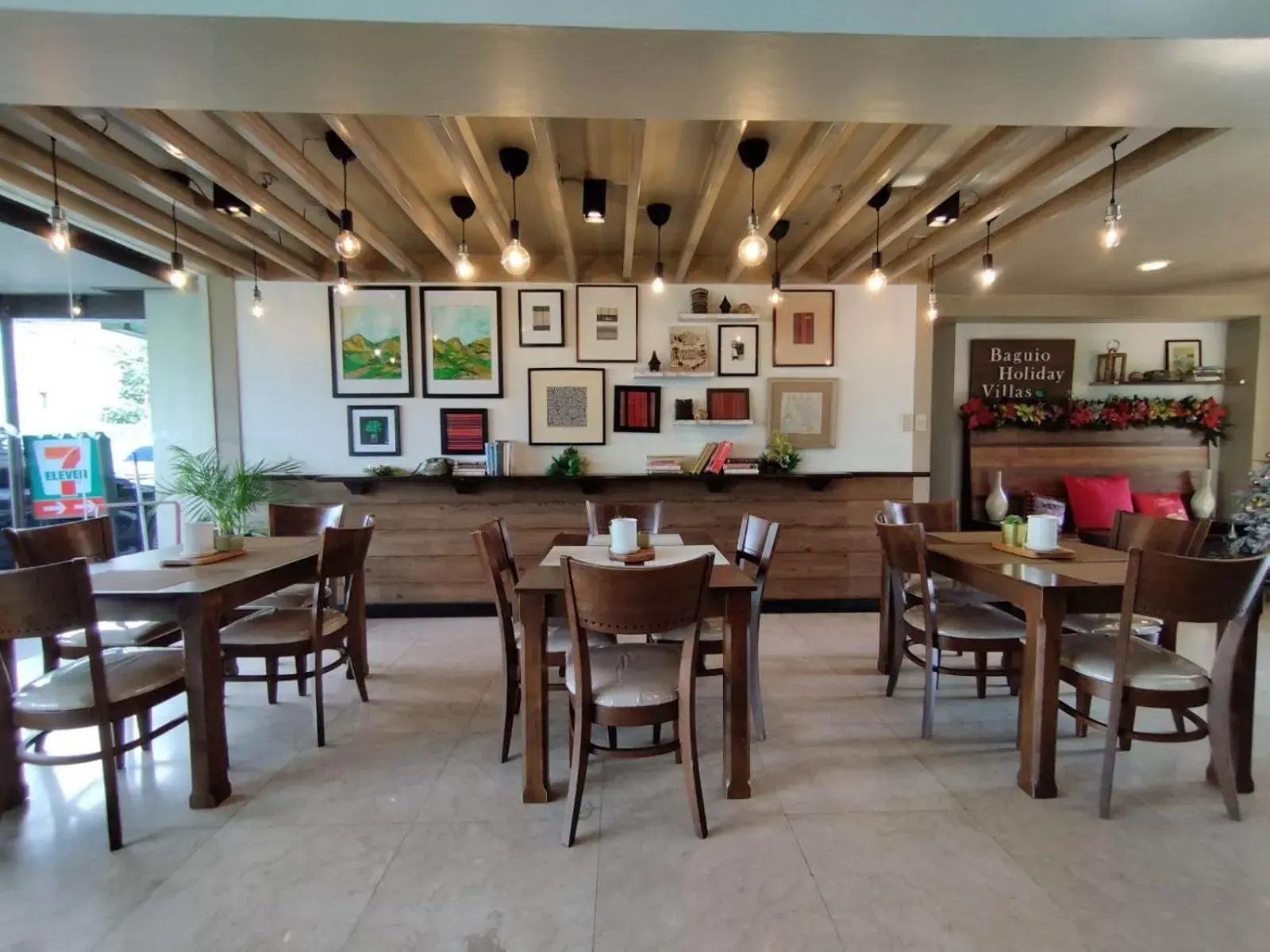 Restaurant/places to eat in Baguio Holiday Villas Restaurant/places to eat in Baguio Holiday Villas