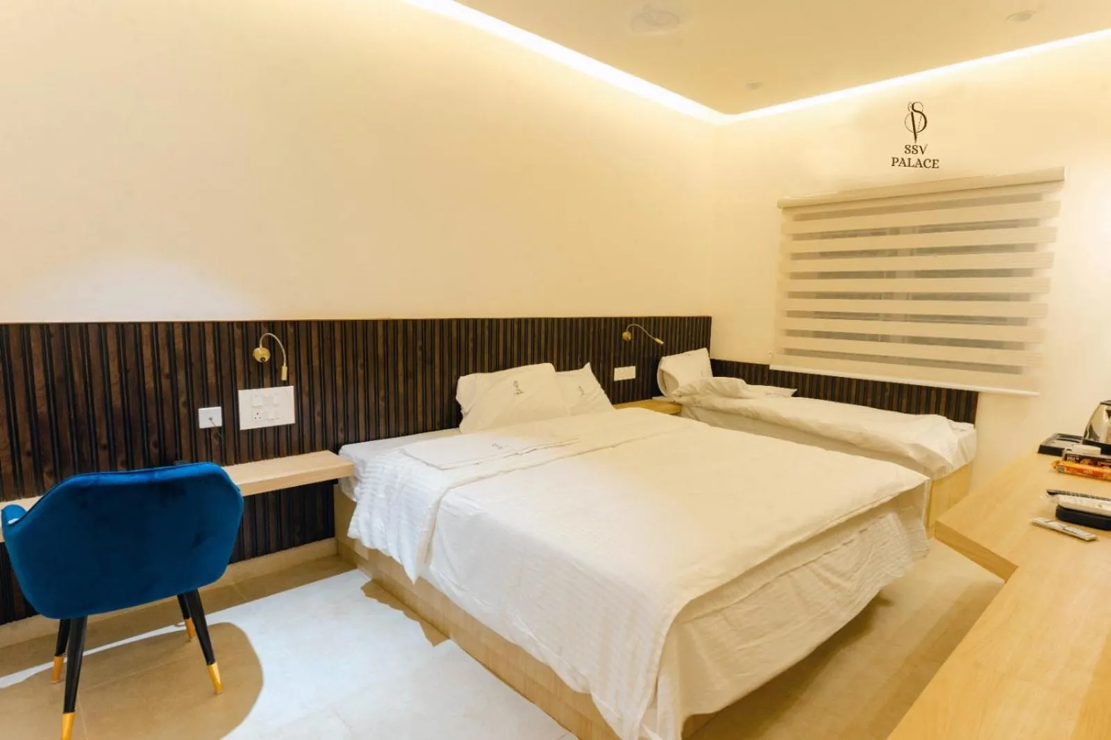 Bed in Sri Senthoor Velavan Palace SSV Palace