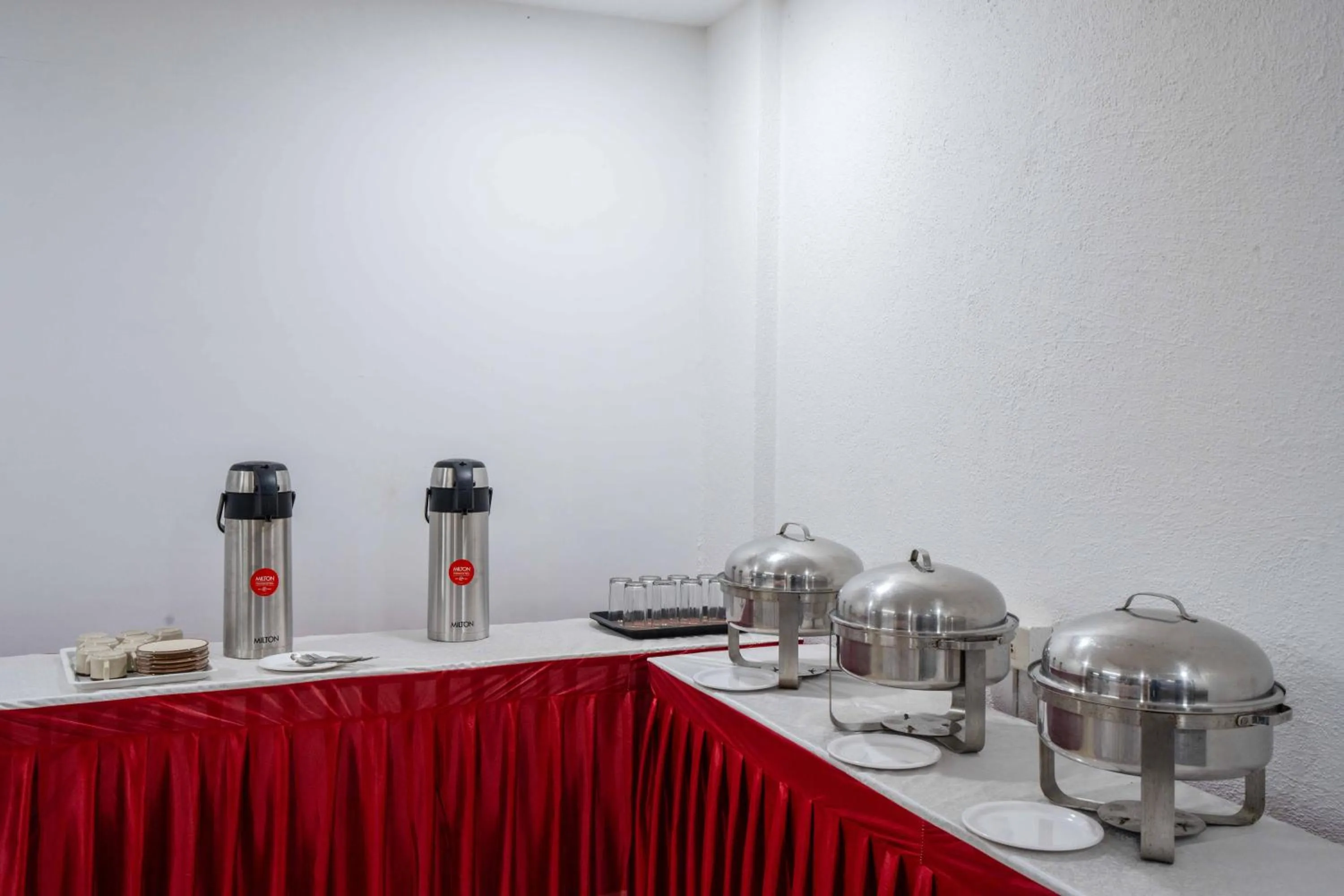 Buffet breakfast in Treebo Royal Comfort Atithi