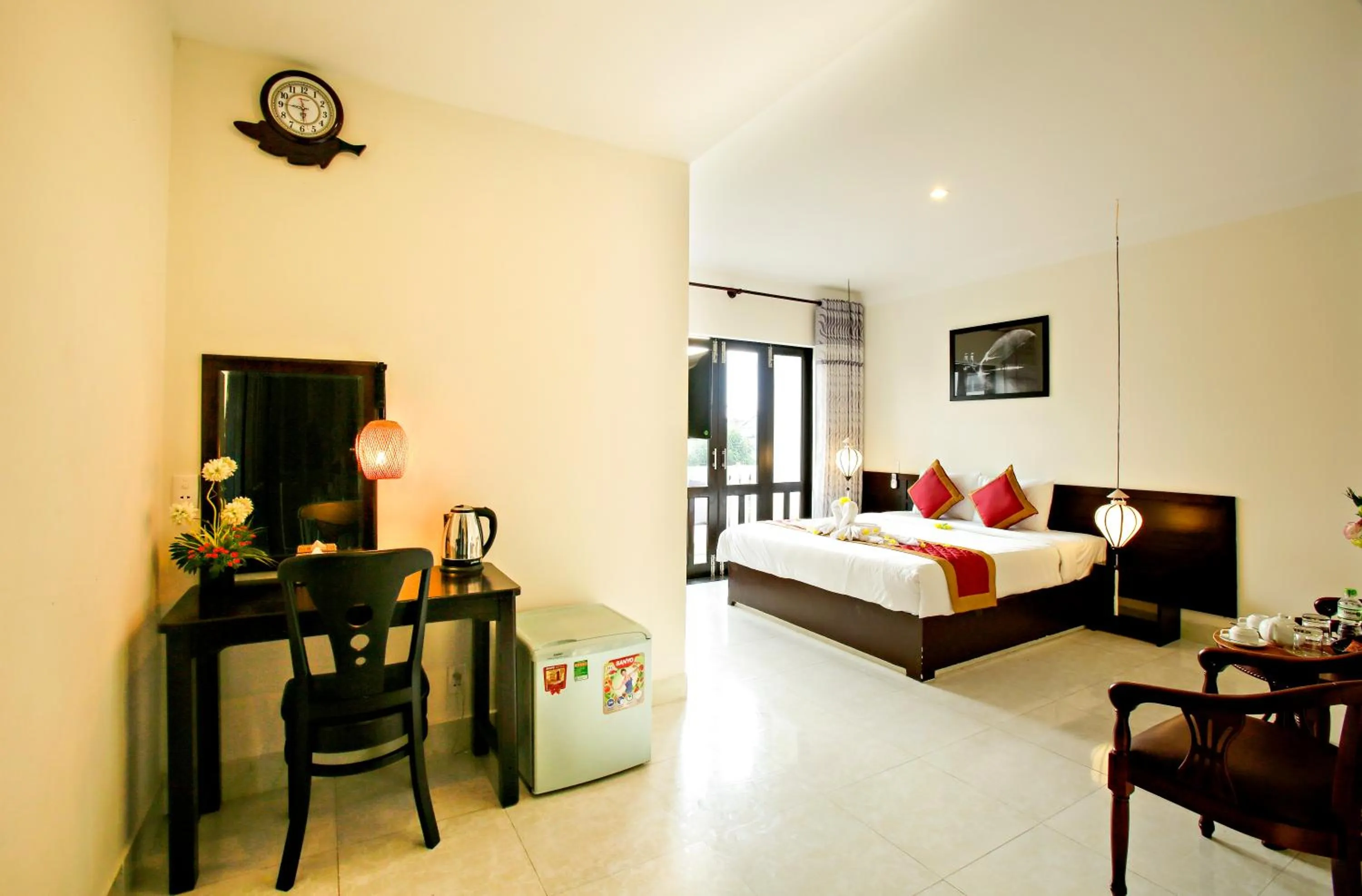 Photo of the whole room, Bed in Phuc Thao Villa