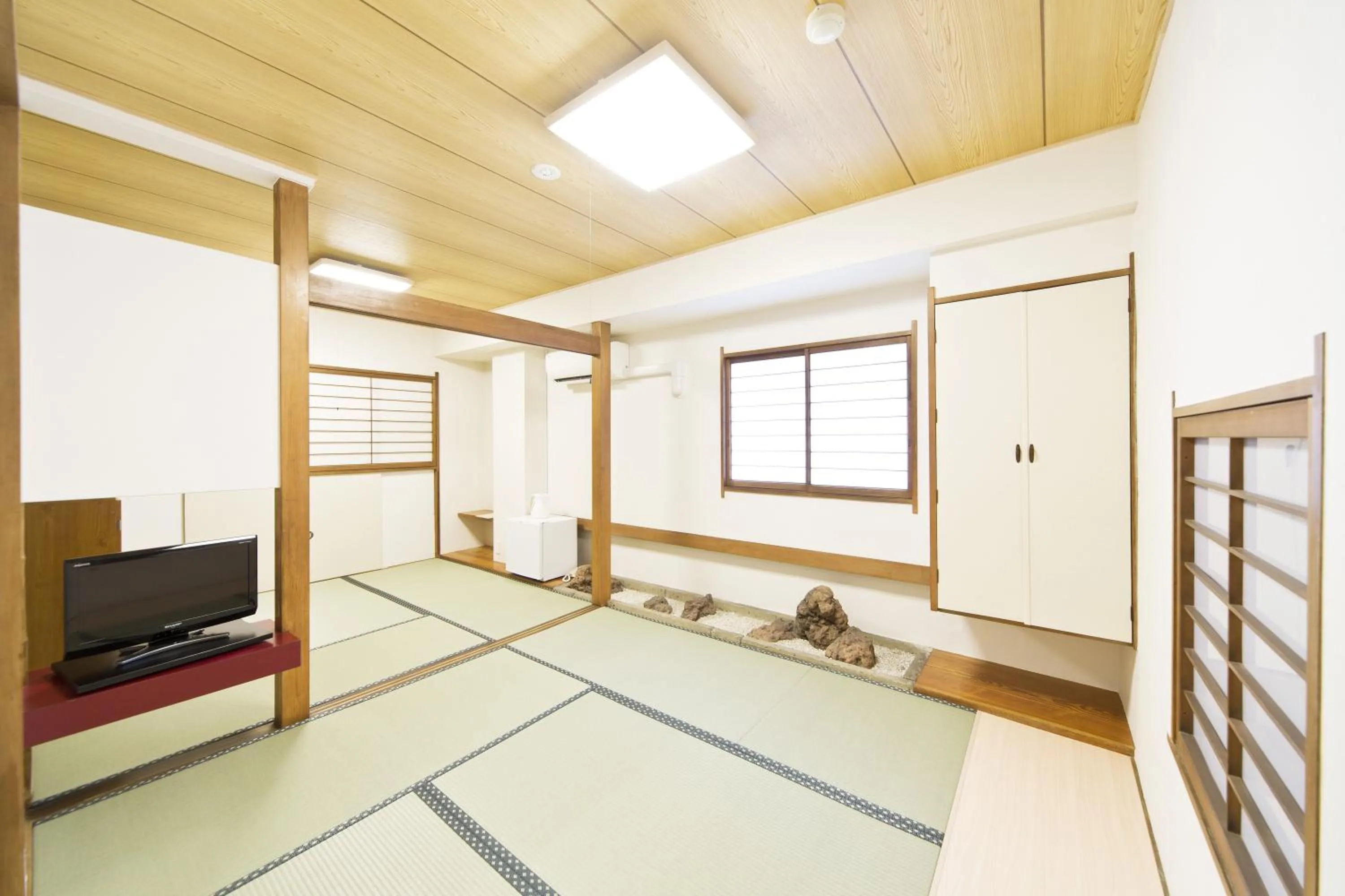 Photo of the whole room in Business Hotel Yamashiro