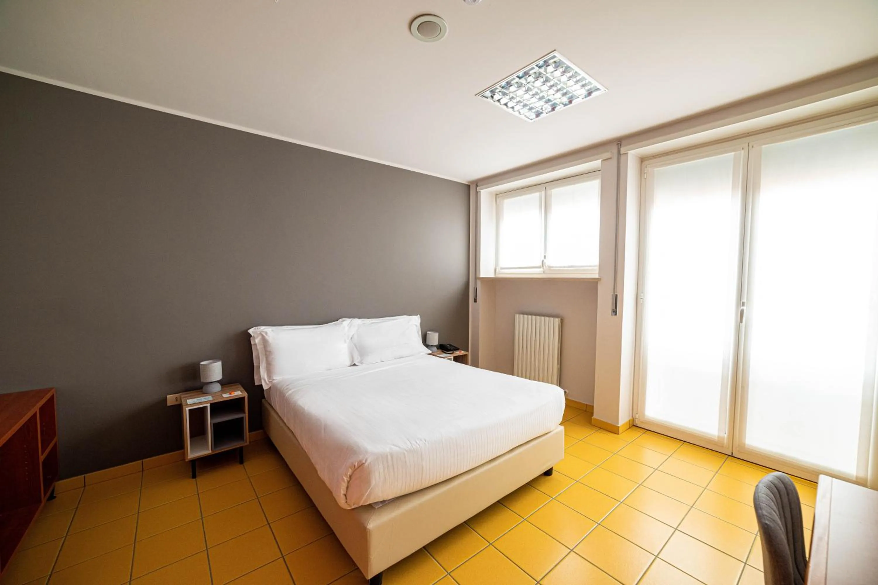 Bedroom, Bed in Phi Hotel Homy Druento