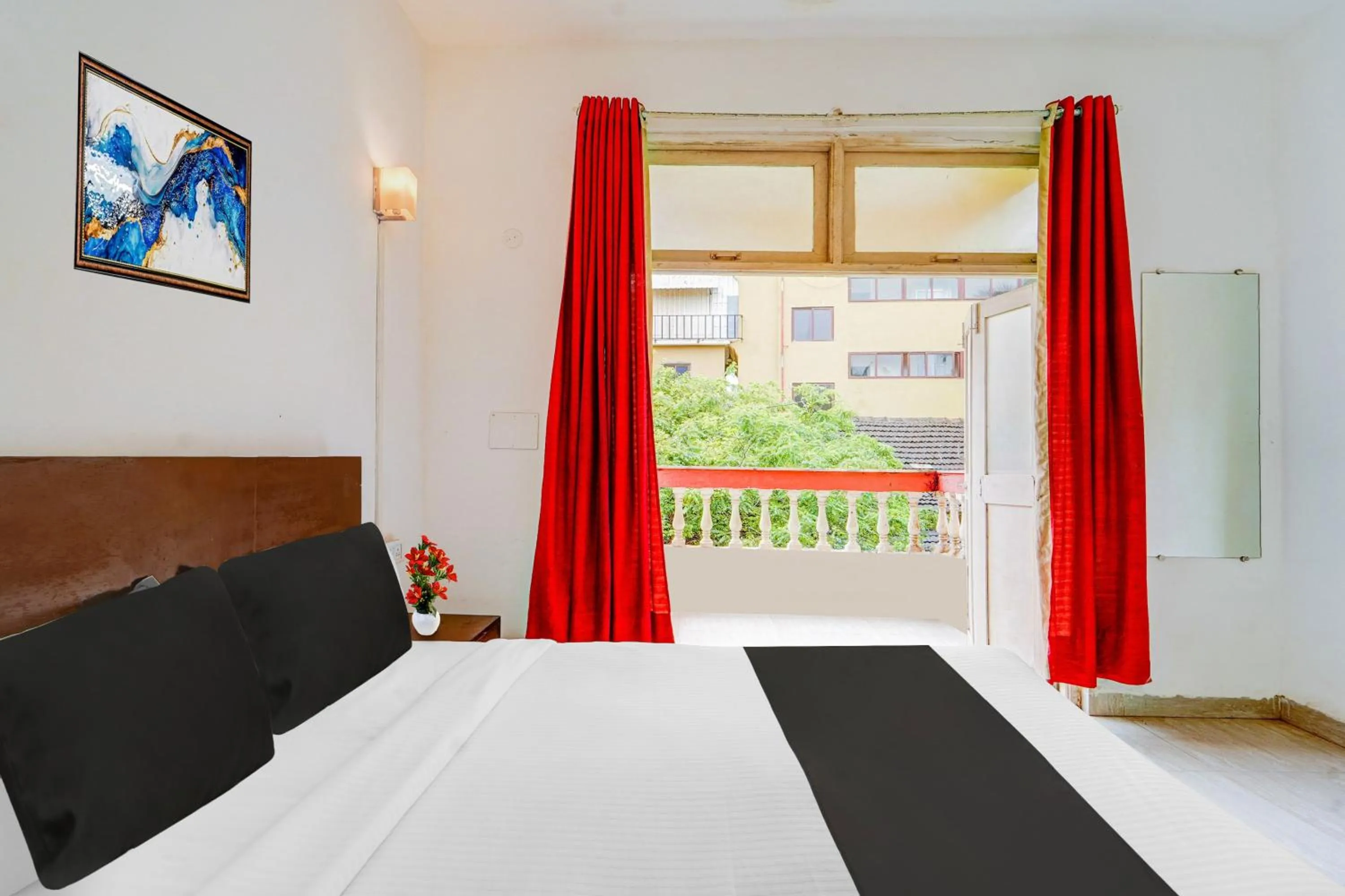 Bedroom, Bed in Townhouse Calangute - Baga Circle Formerly Park Avenue