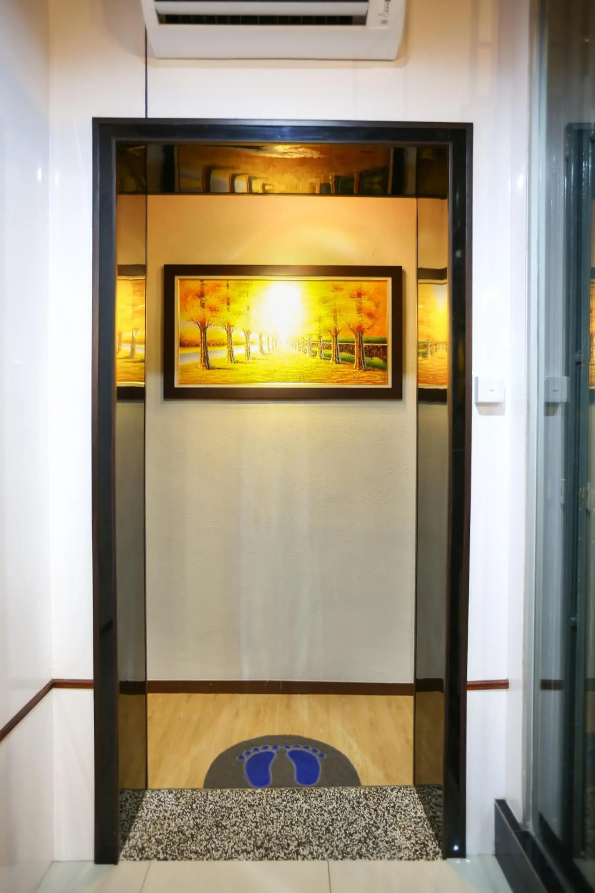 Facade/entrance in New Dawn Hotel Pontian Sdn Bhd Facade/entrance in New Dawn Hotel Pontian Sdn Bhd