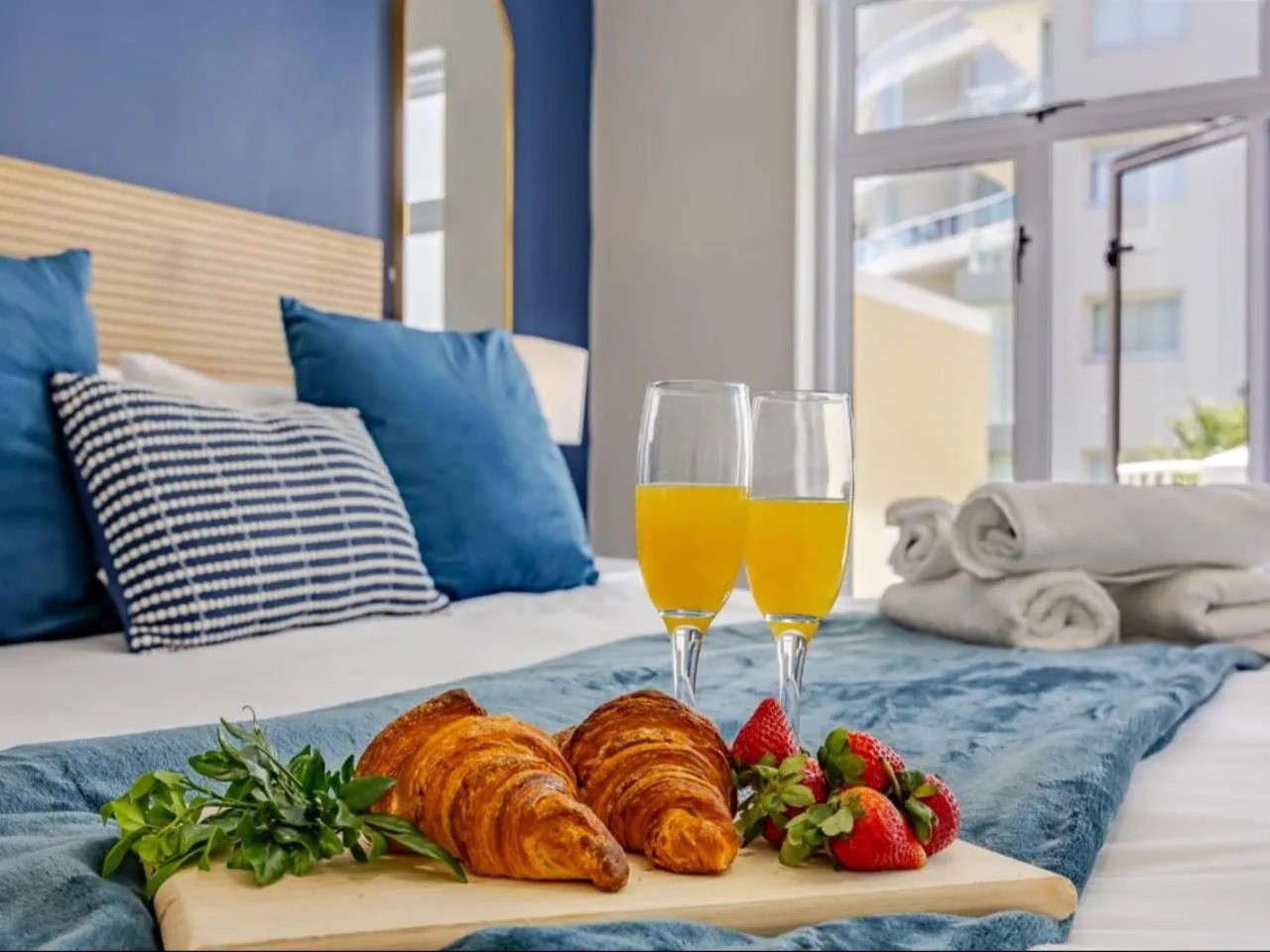 Photo of the whole room, Bed in Craigrownie Luxury Guest House