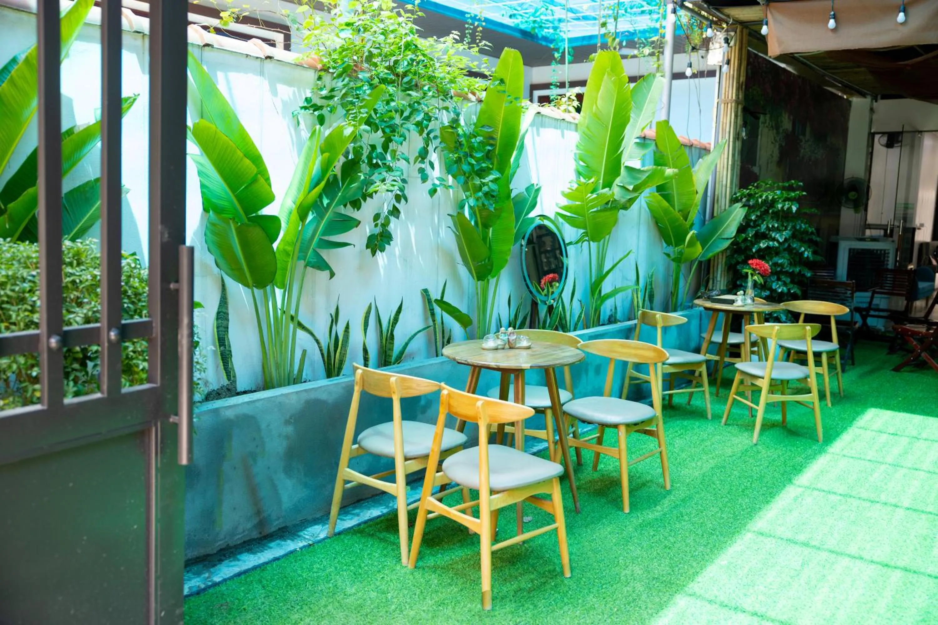 Patio in MiChoc Homestay - Hostel