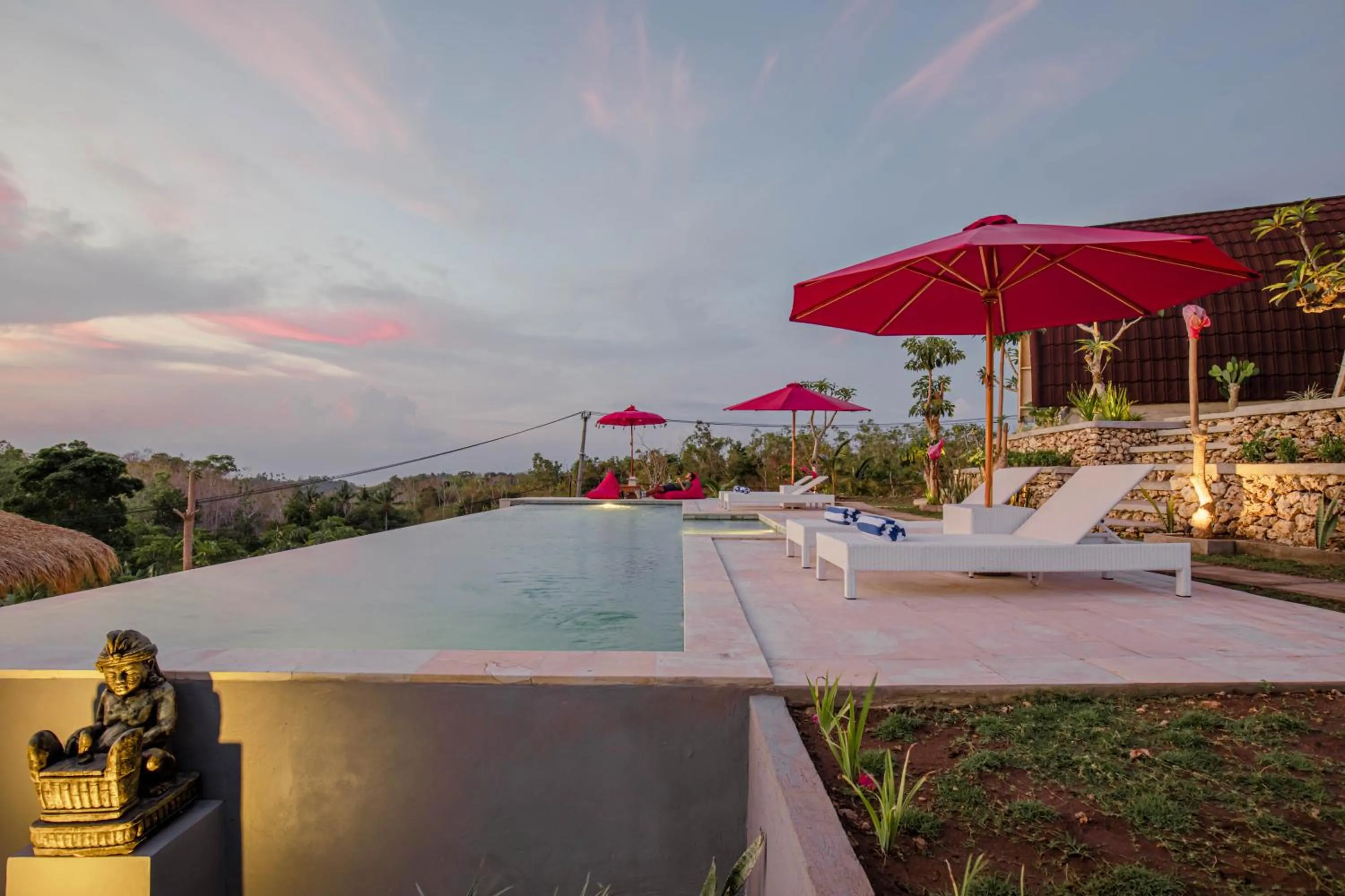 Swimming pool in Wijaya Cottage Nusa Penida