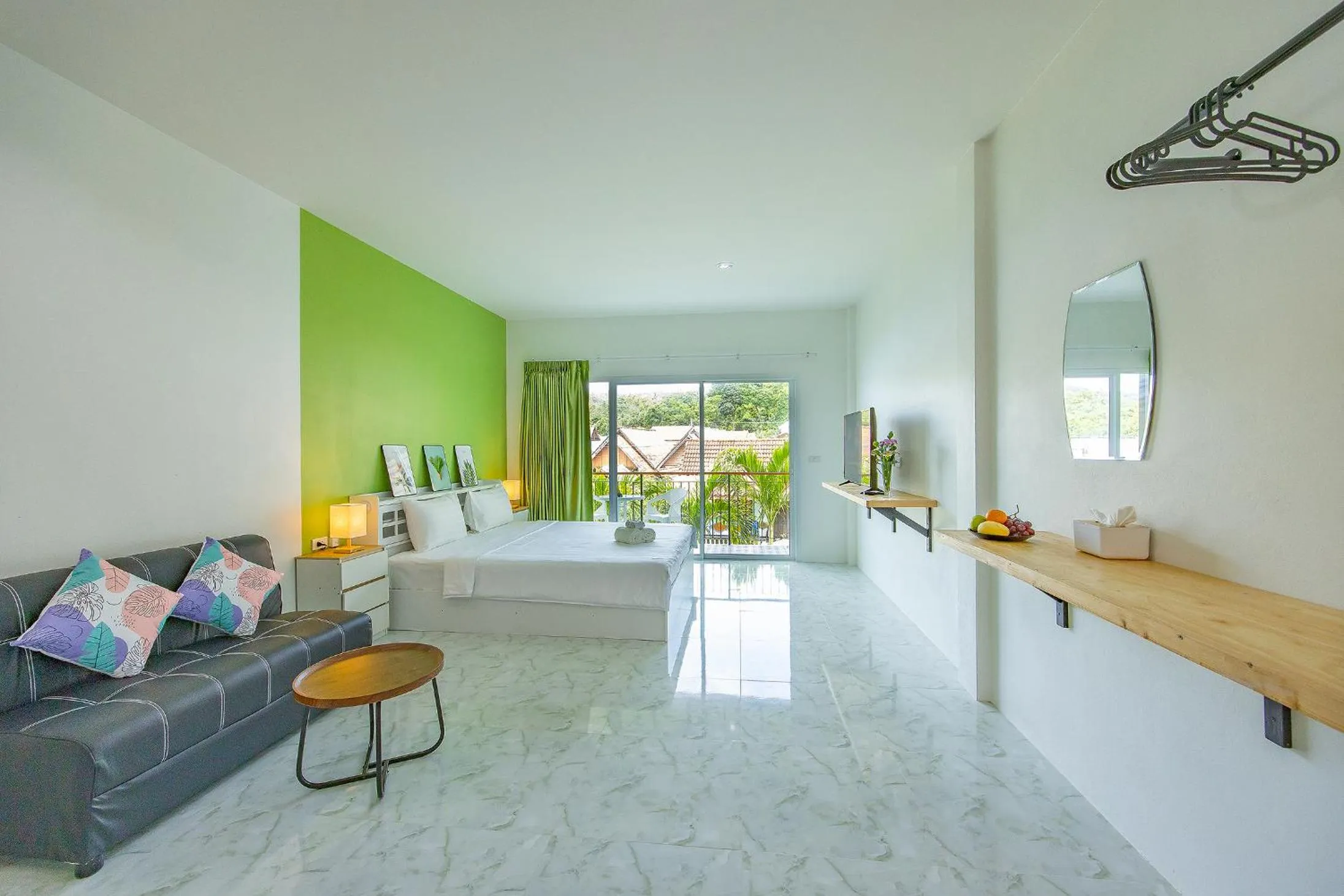 Photo of the whole room in Karon Hotel at 22