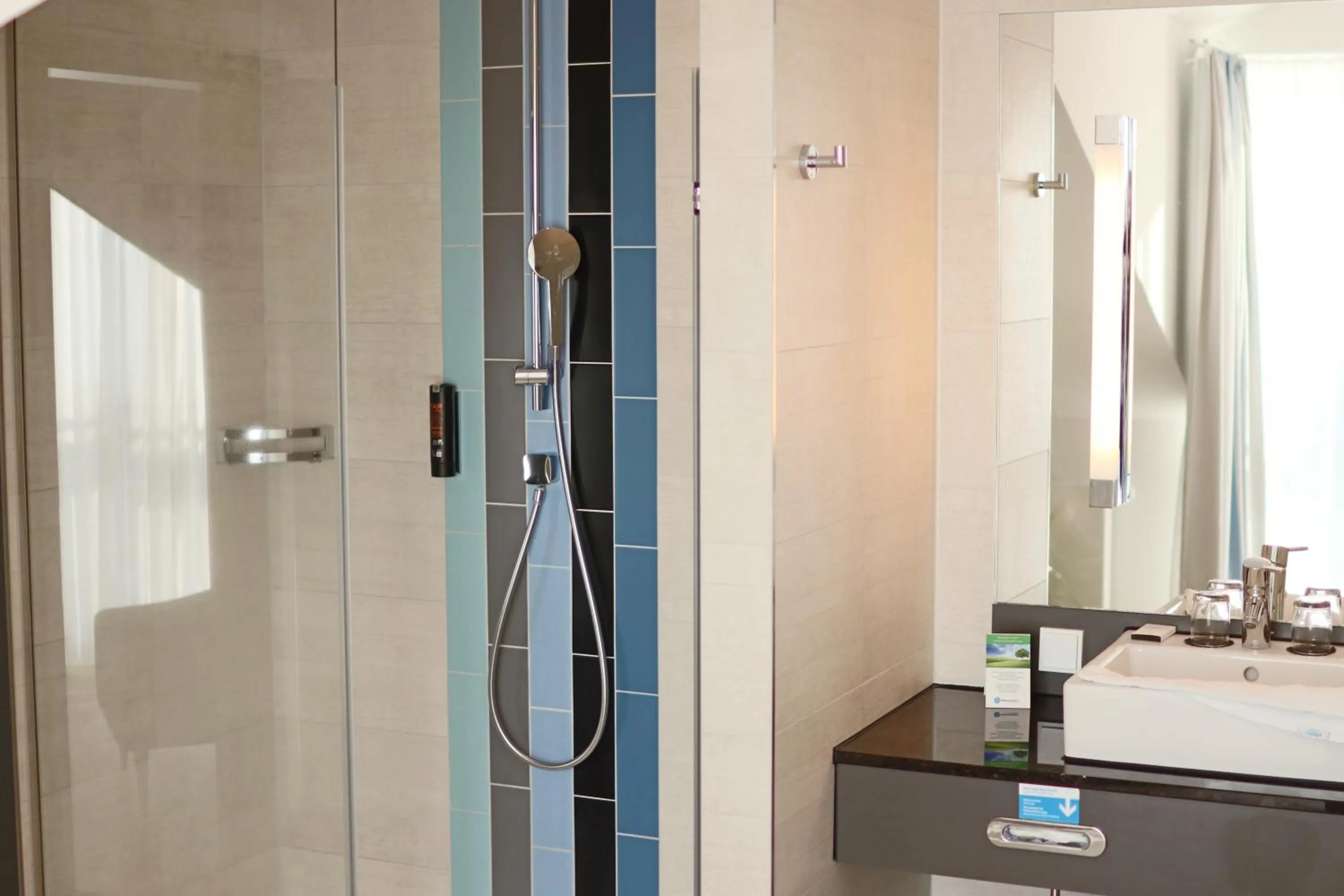 Bathroom in Hafenhotel Meereszeiten