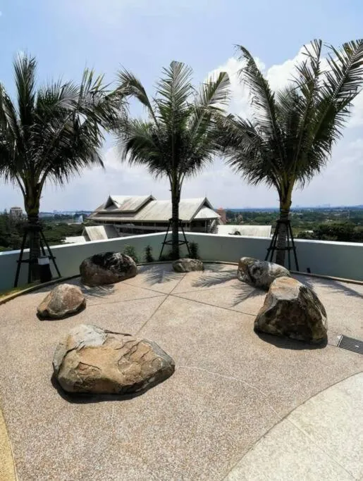 Almas Suites Cozy King Bed Studio Netflix By STAY