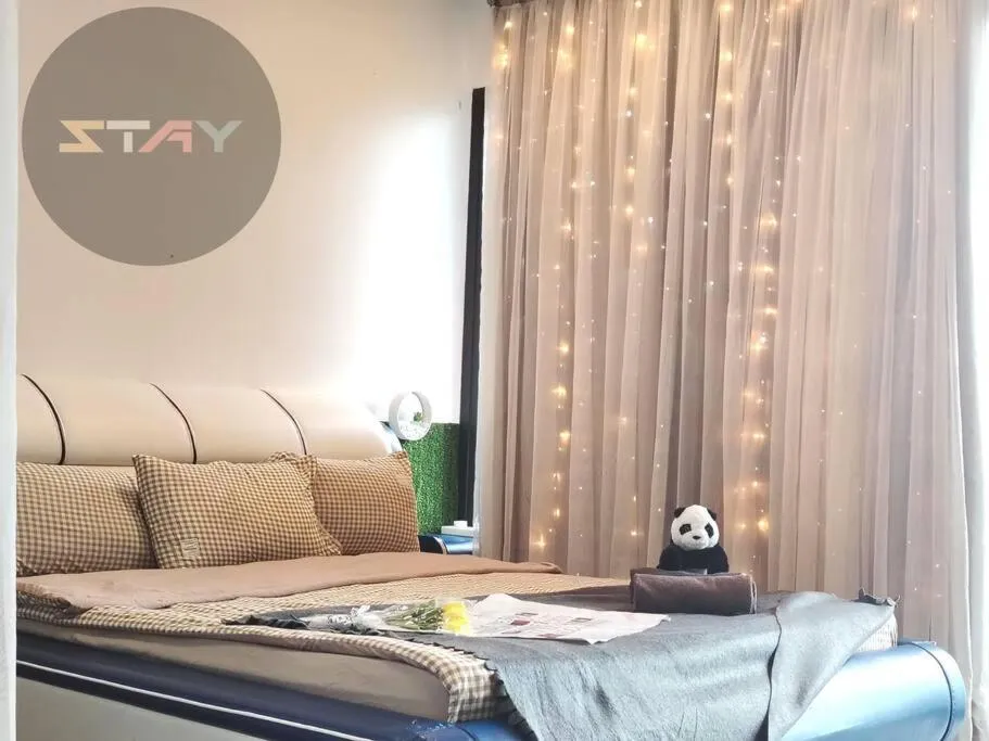 Almas Suites Cozy King Bed Studio Netflix By STAY