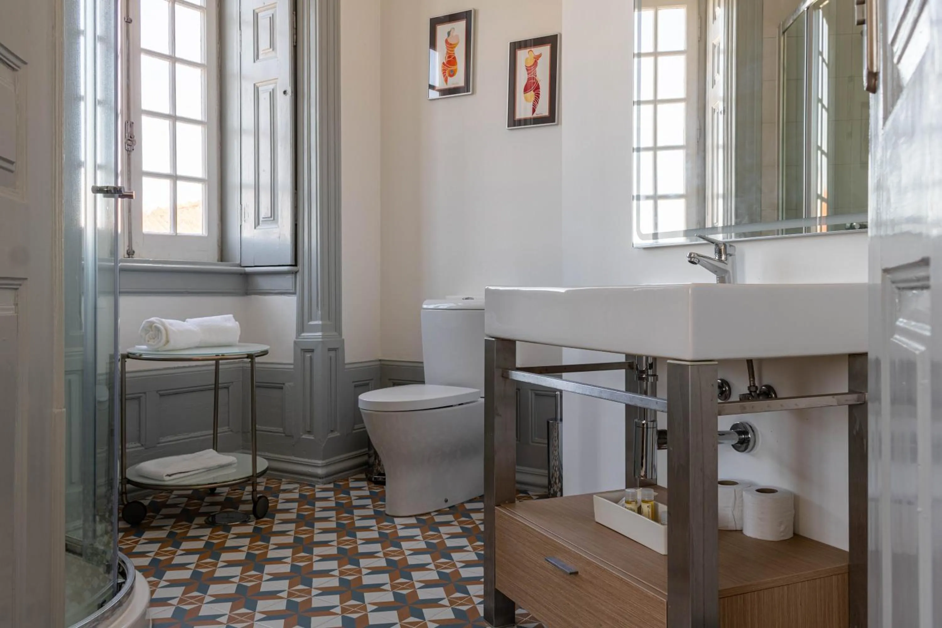 Bathroom in The Luggage