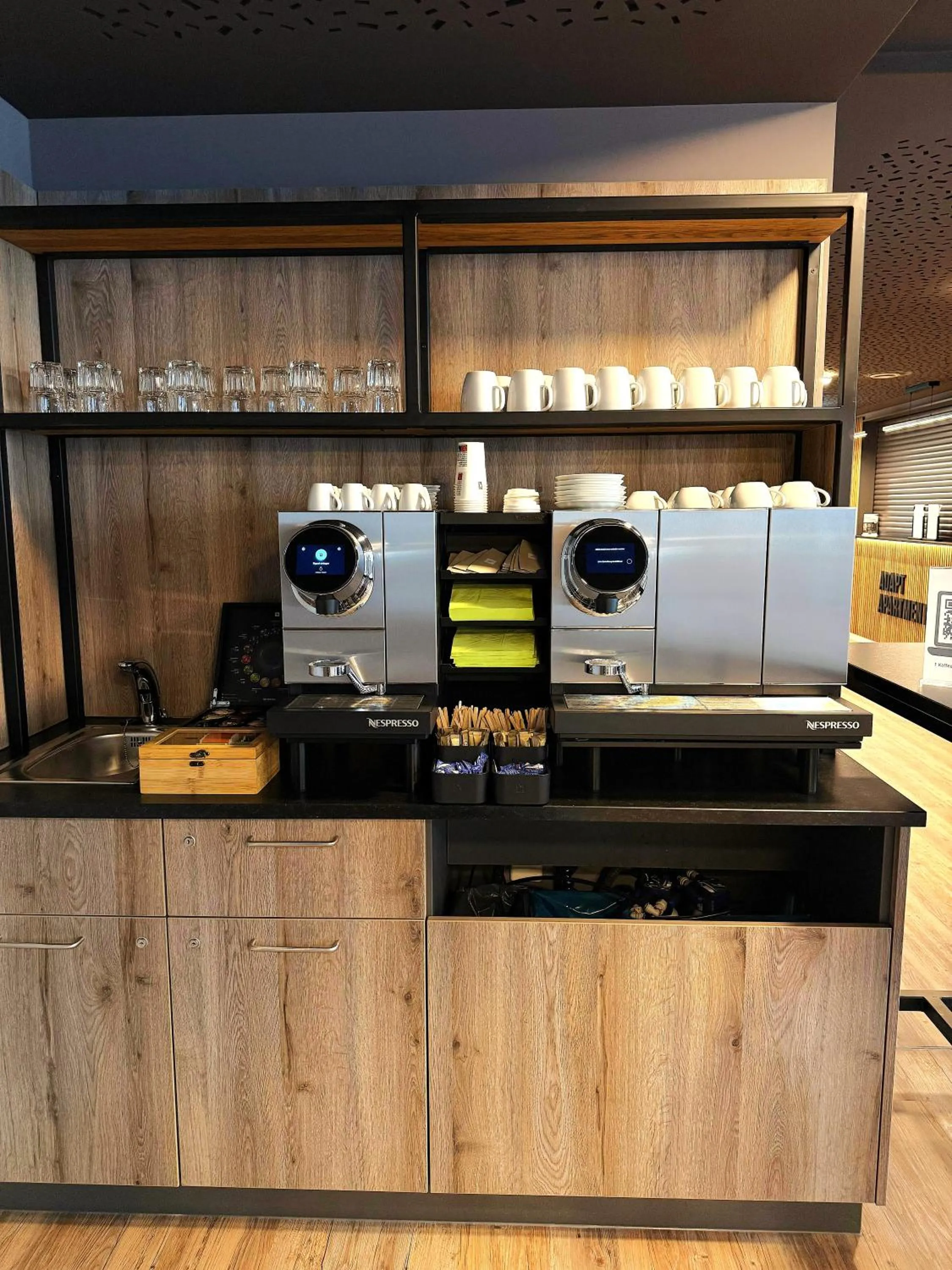 Coffee/tea facilities in ADAPT APARTMENT HOTEL Siegen