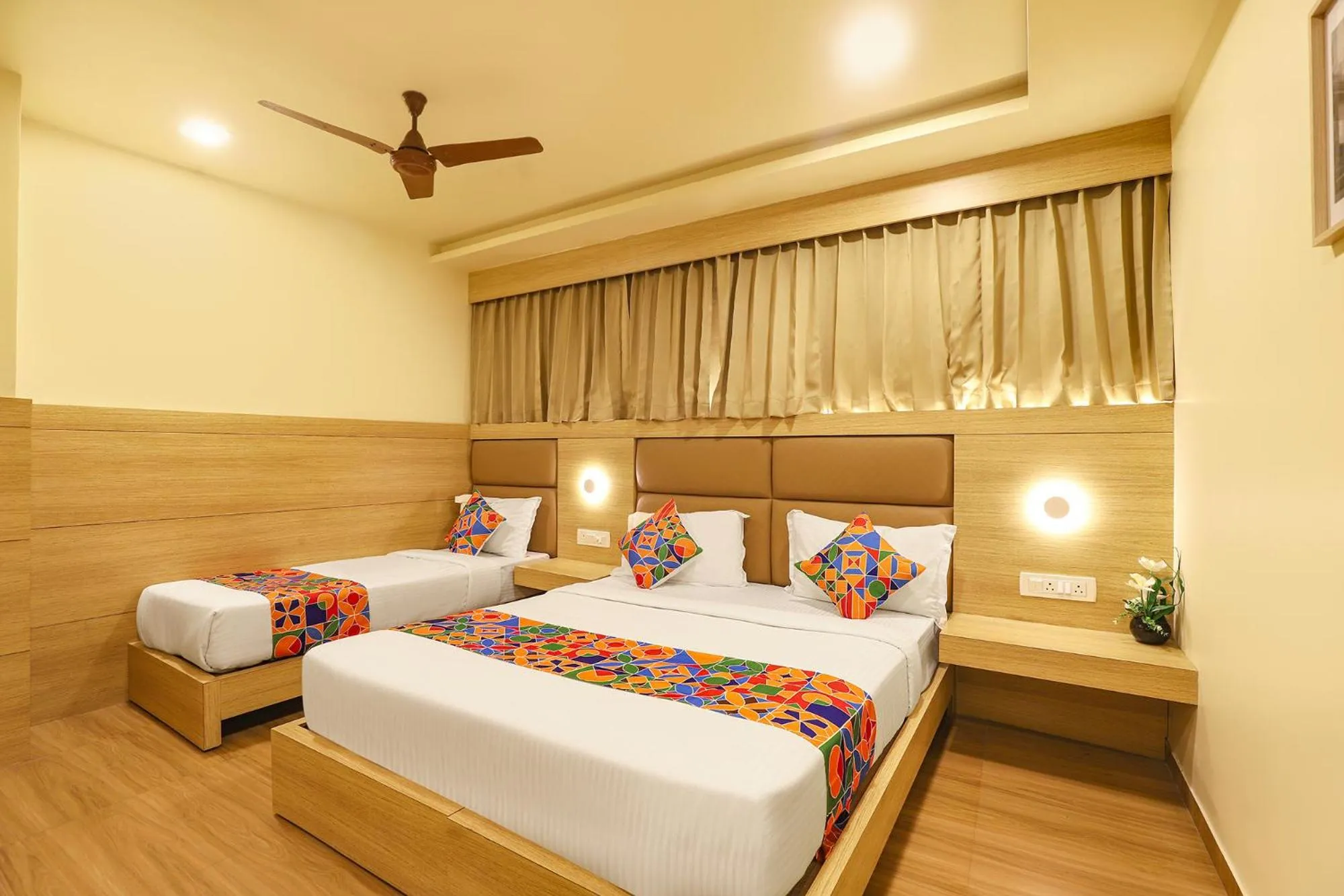 Bed in FabHotel Nestlay Rooms High Court