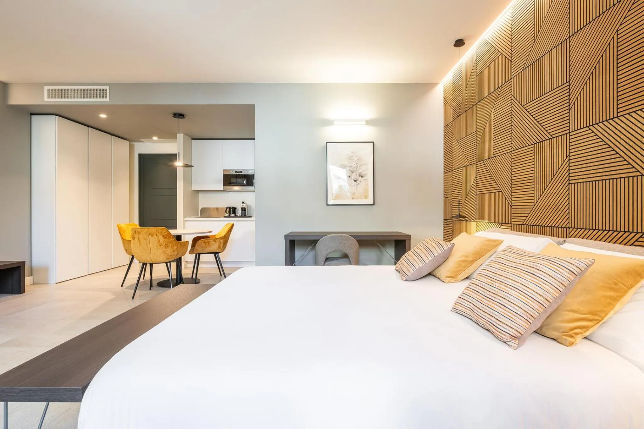 Photo of the whole room, Bed in Karalin Sonnino Suites