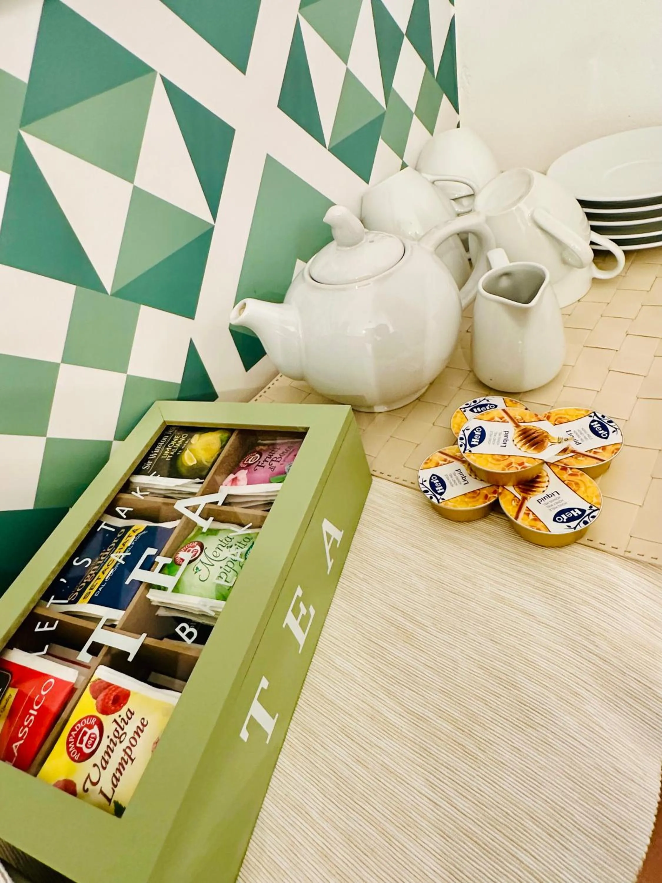 Coffee/tea facilities in Casa Lilla