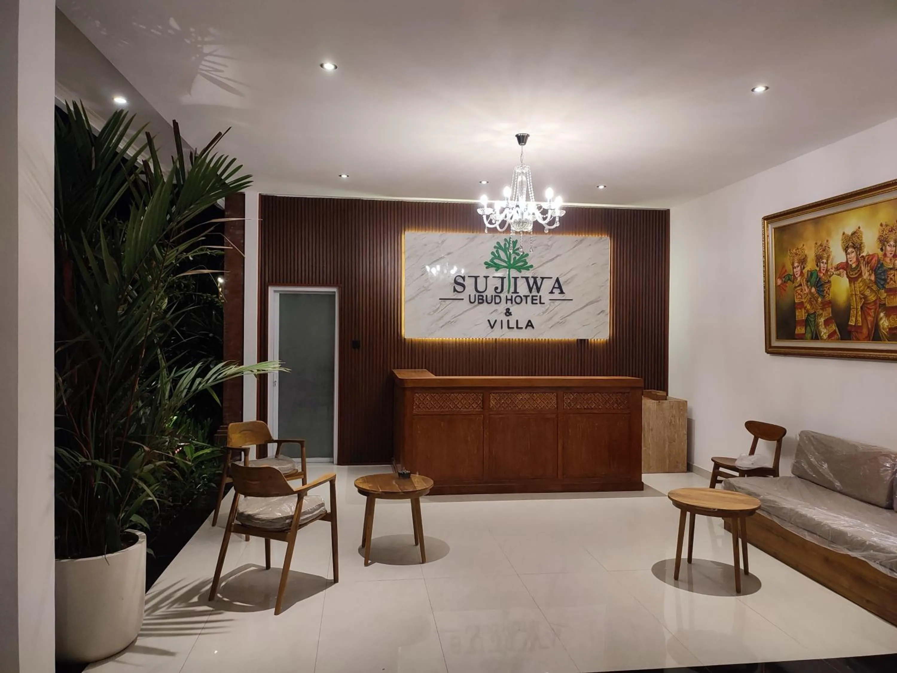 Living room in Sujiwa Ubud Hotel & Villa