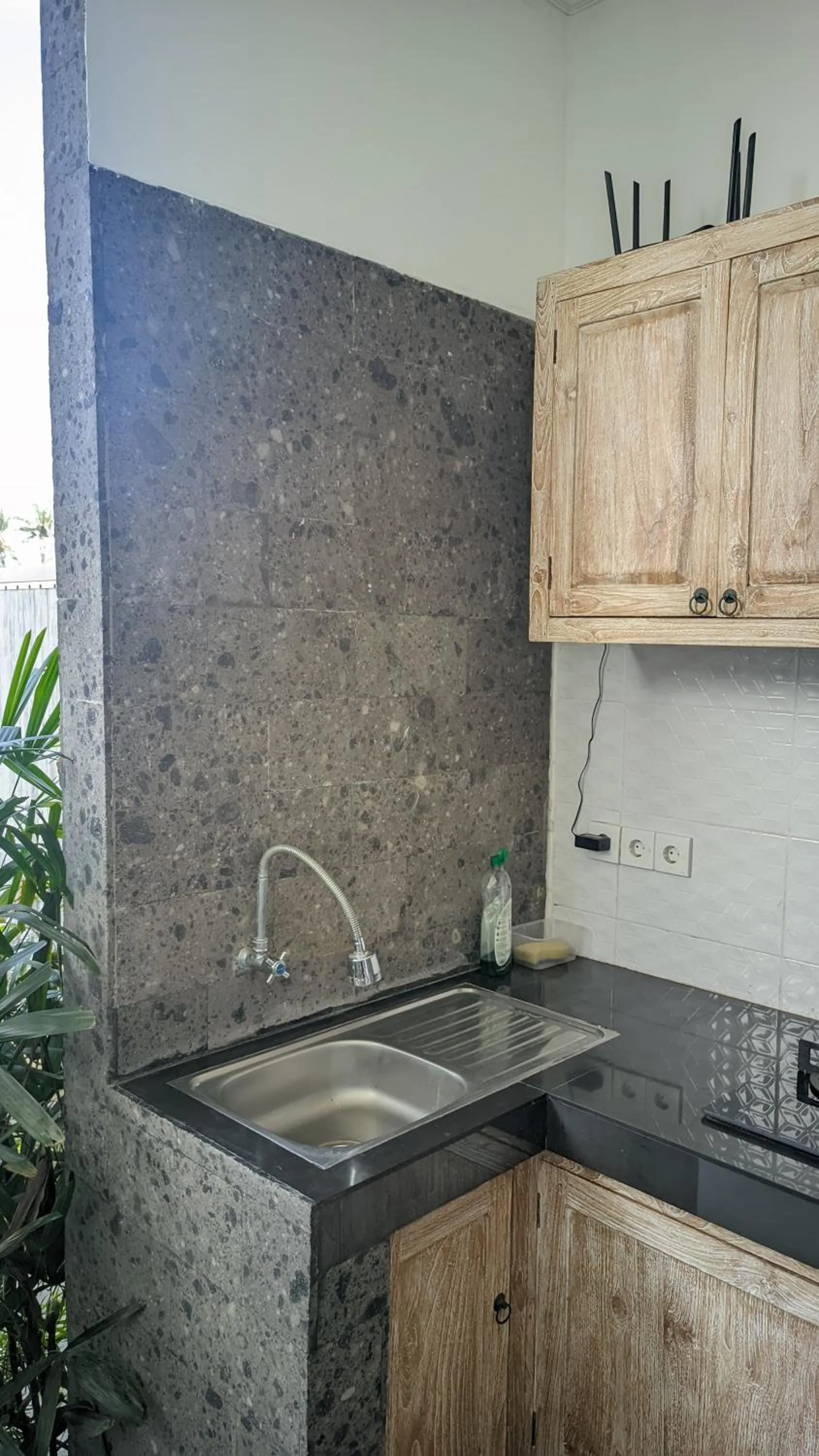 Kitchen or kitchenette in Sujiwa Ubud Hotel & Villa