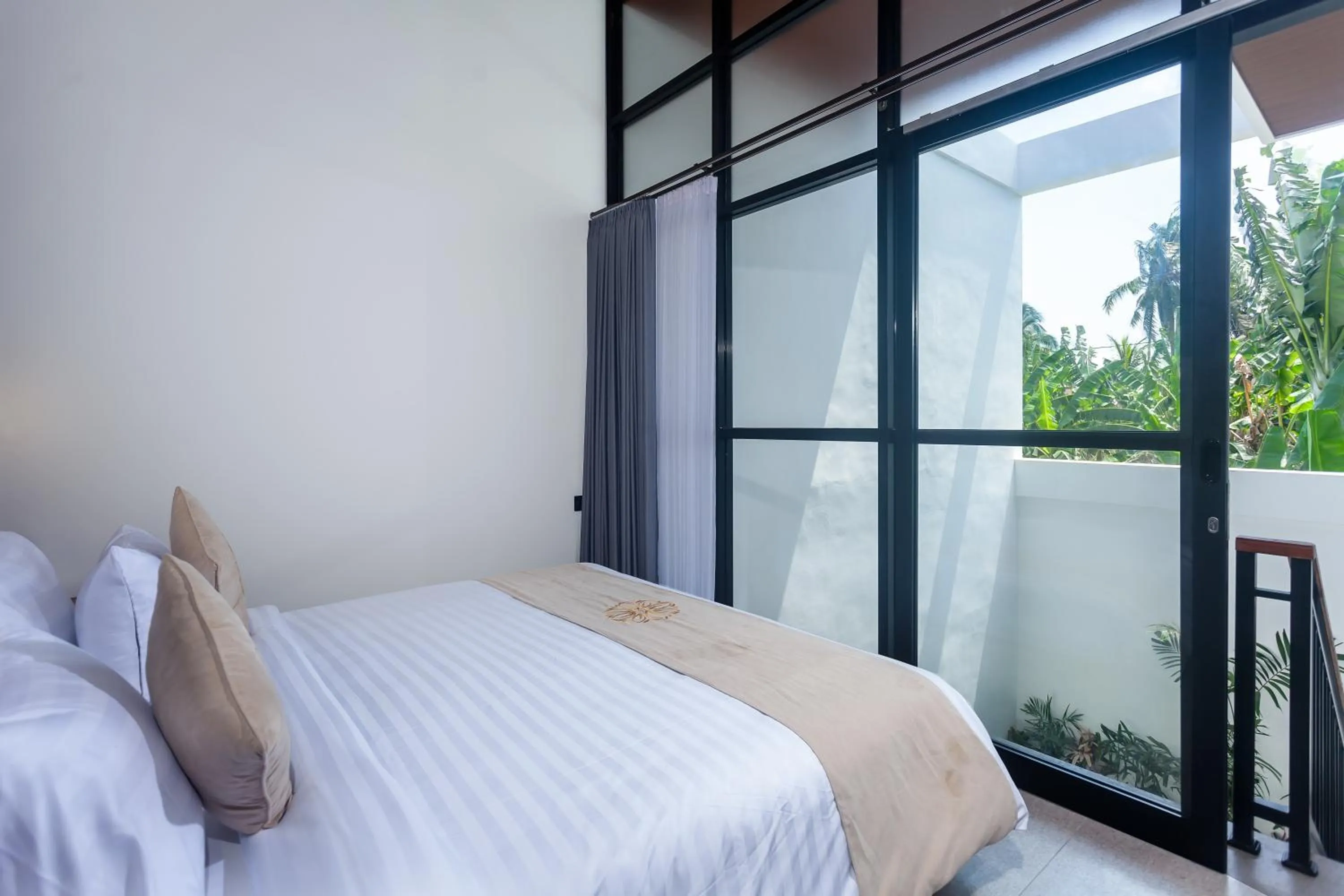 View (from property/room), Bed in Sujiwa Ubud Hotel & Villa