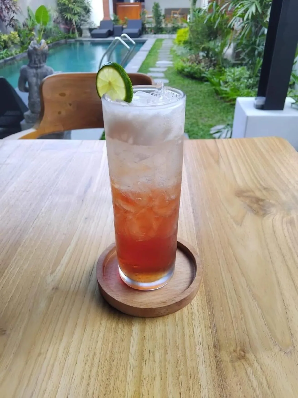 Food and drinks in Sujiwa Ubud Hotel & Villa