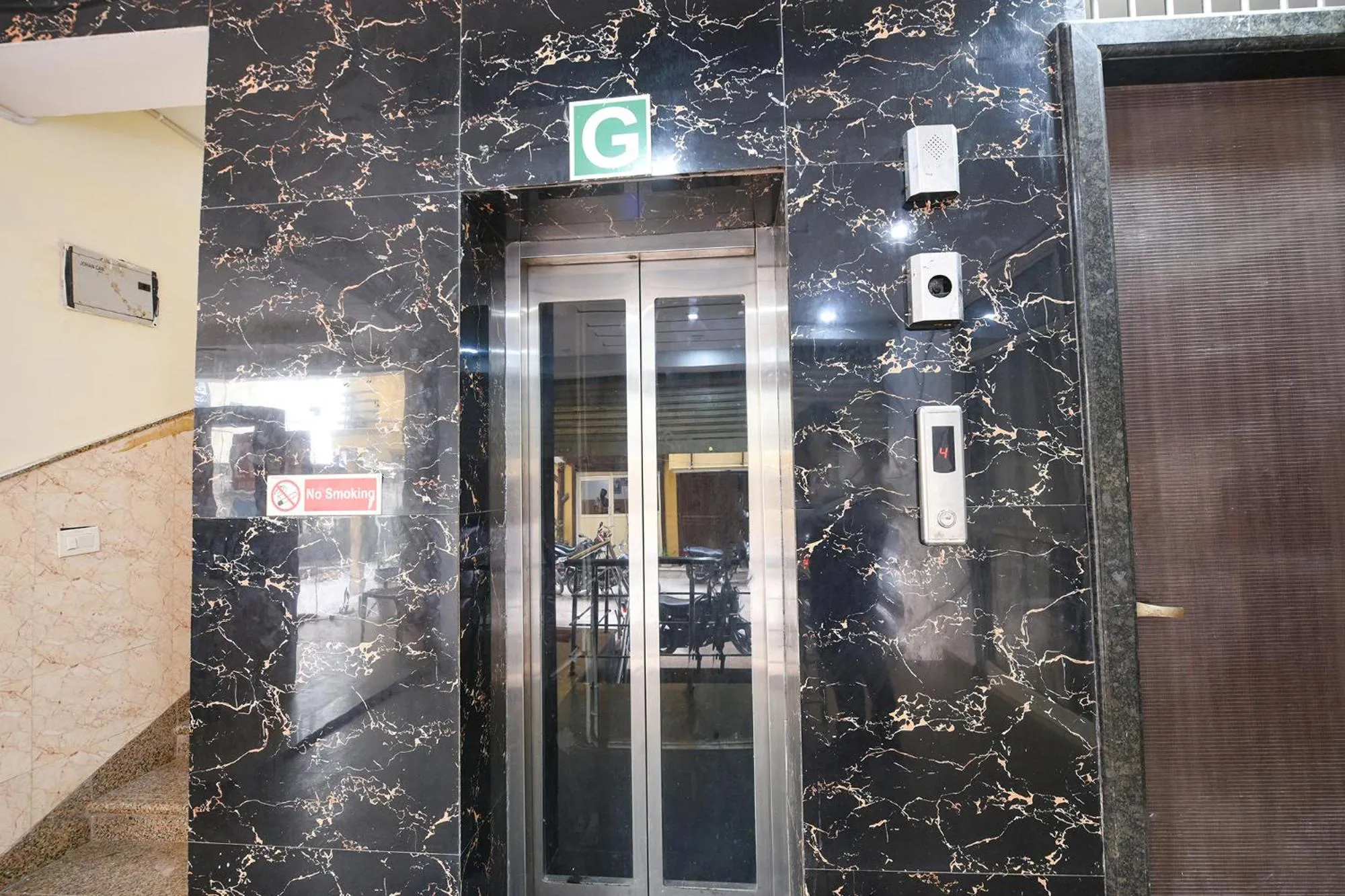 elevator in Via Moon Light Near Yashobhoomi Convention Centre