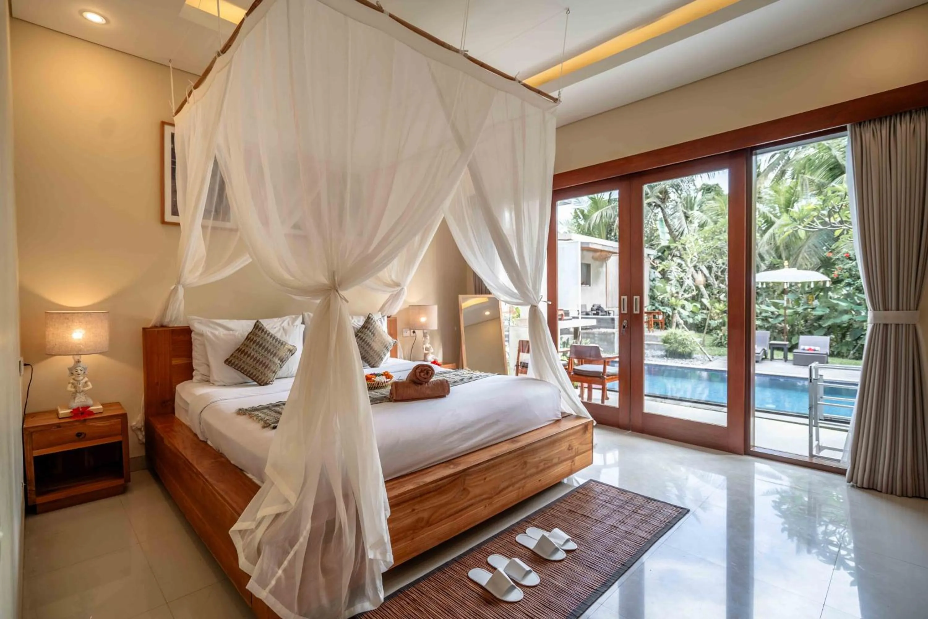 Bed in Suarsena Bisma Ubud