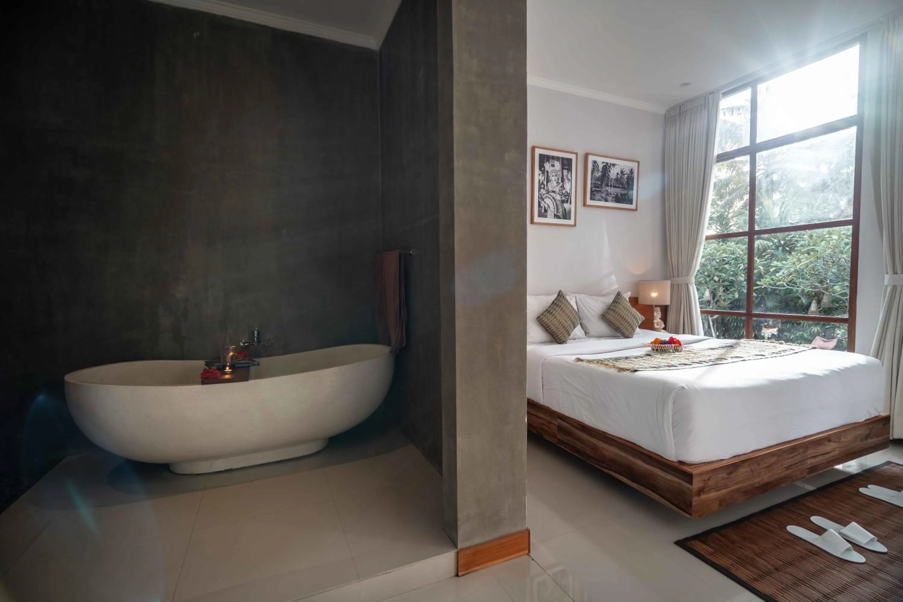 Bed in Suarsena Bisma Ubud