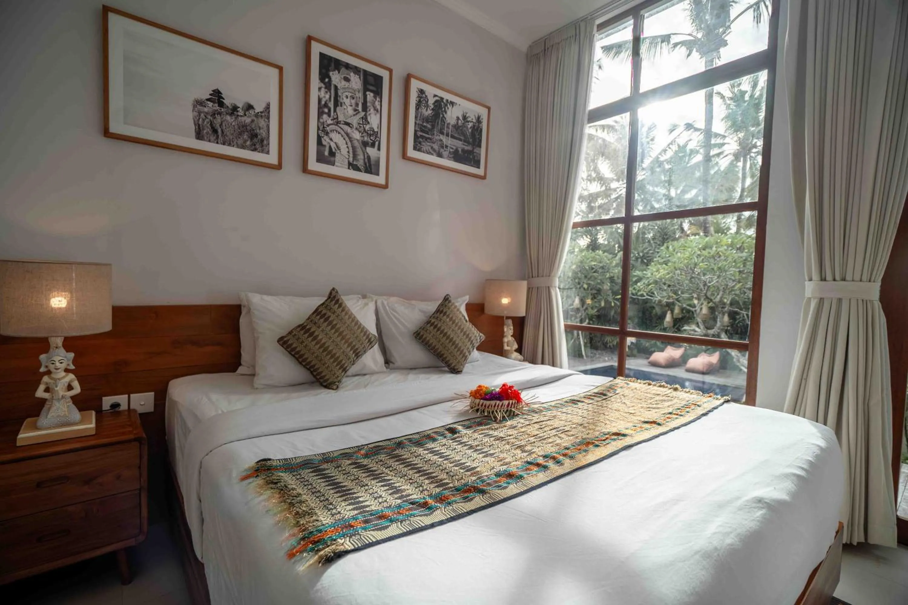 Bed in Suarsena Bisma Ubud