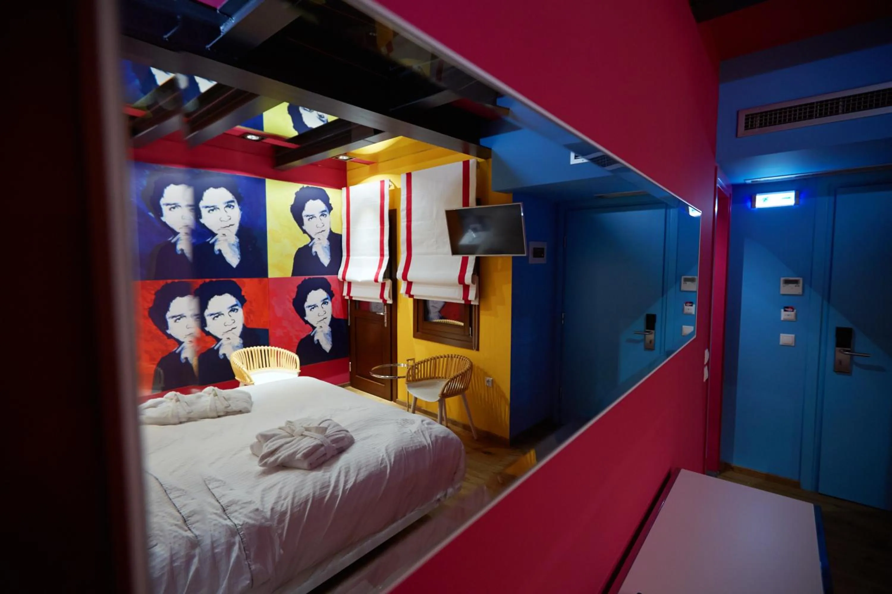 Bedroom, Bed in Veritas Boutique Art Hotel