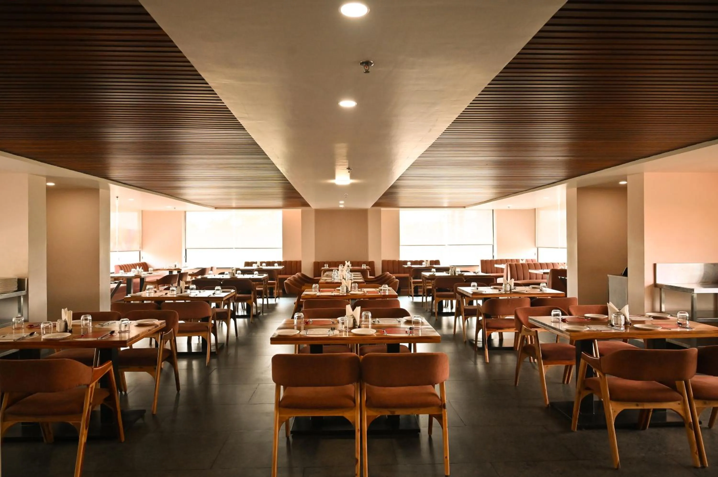 Restaurant/places to eat in Ginger Jaipur, Ajmer Road