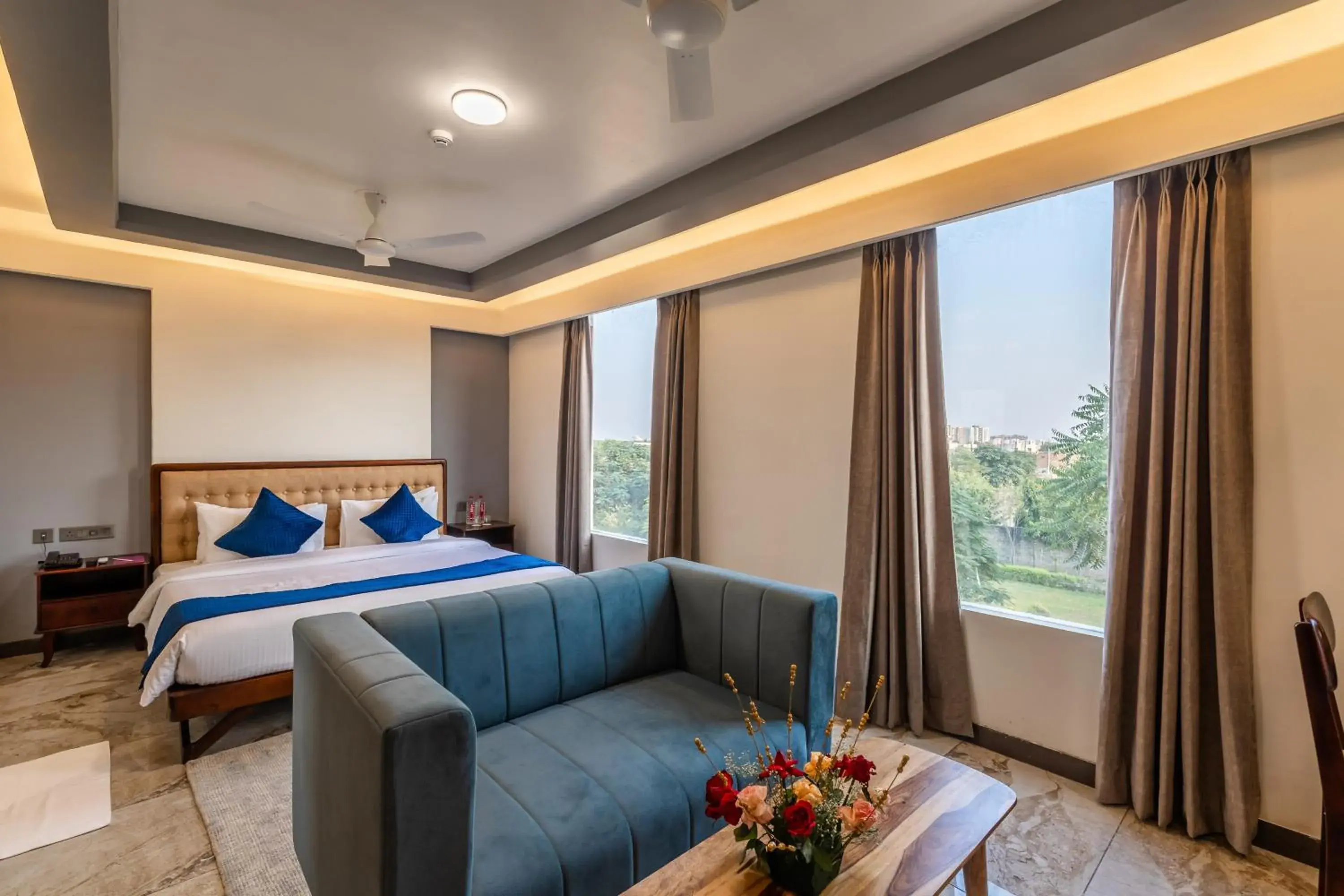 Bedroom, Bed in Clarks Inn Suites Jaipur Bedroom, Bed in Clarks Inn Suites Jaipur