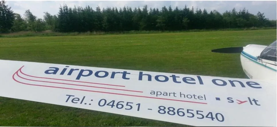 Logo/Certificate/Sign in Airport Hotel One Aparthotel Sylt