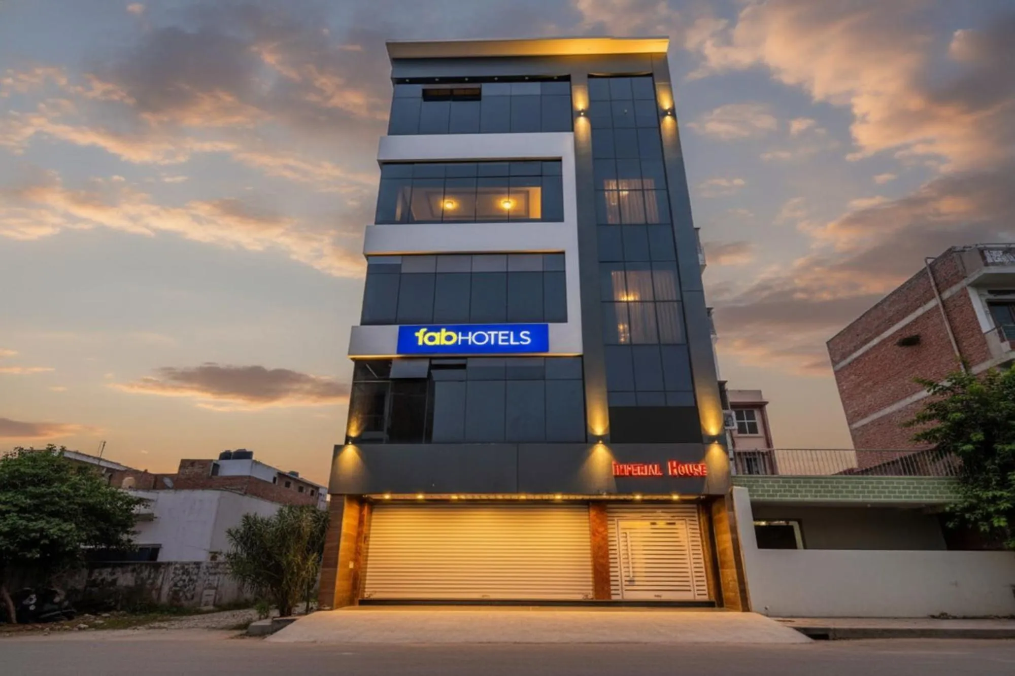 Facade/entrance in FabHotel Imperail House