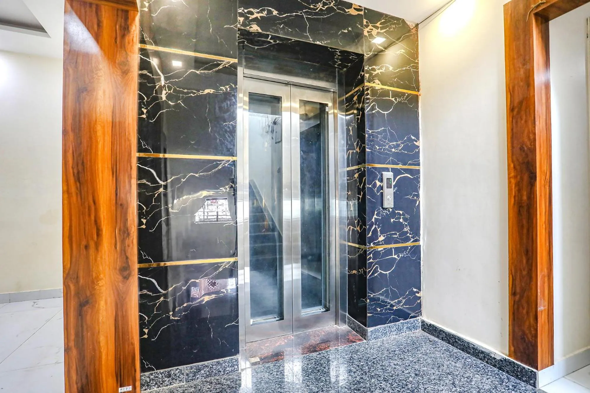 elevator in FabHotel Imperail House