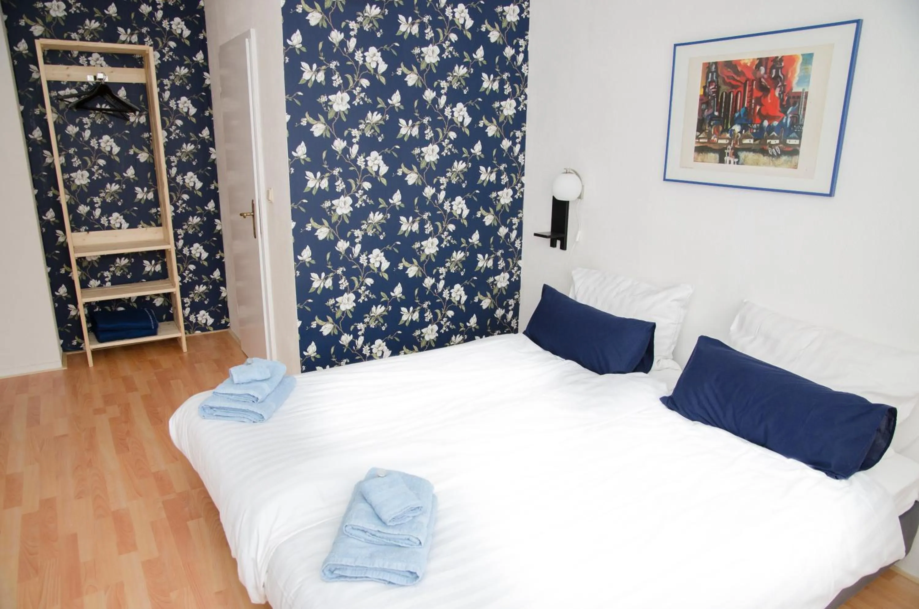 Photo of the whole room, Bed in Hotel Bad Langensalza Eichenhof