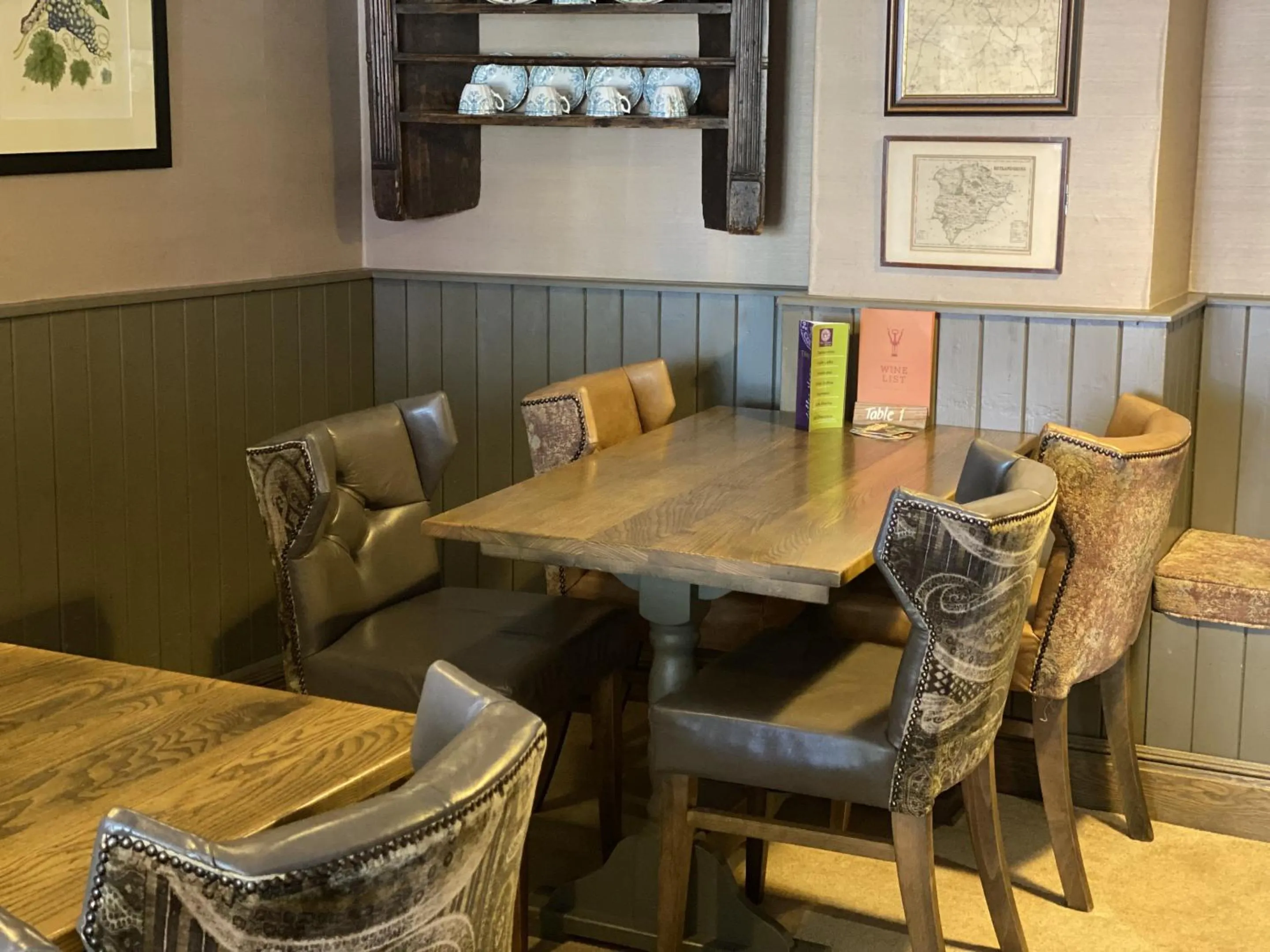 Dining area in Burlton Inn
