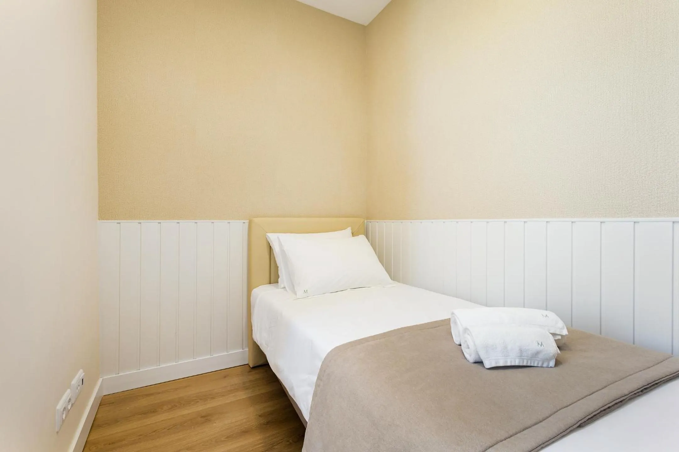 Bed in Metropolitan Living Lisbon - Campolide