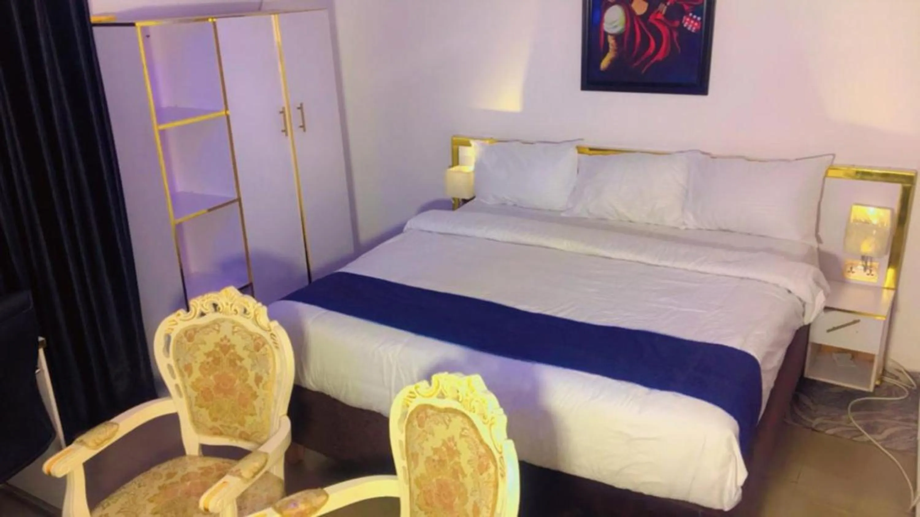 Bed in Autograph Apartment